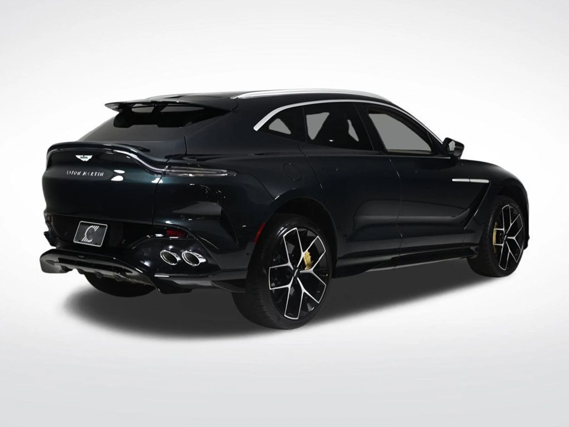 mph005_3503529438_new_2026_aston_martin_dbx_707awd_11350_22961109_5_1024_3a2fa96d9f