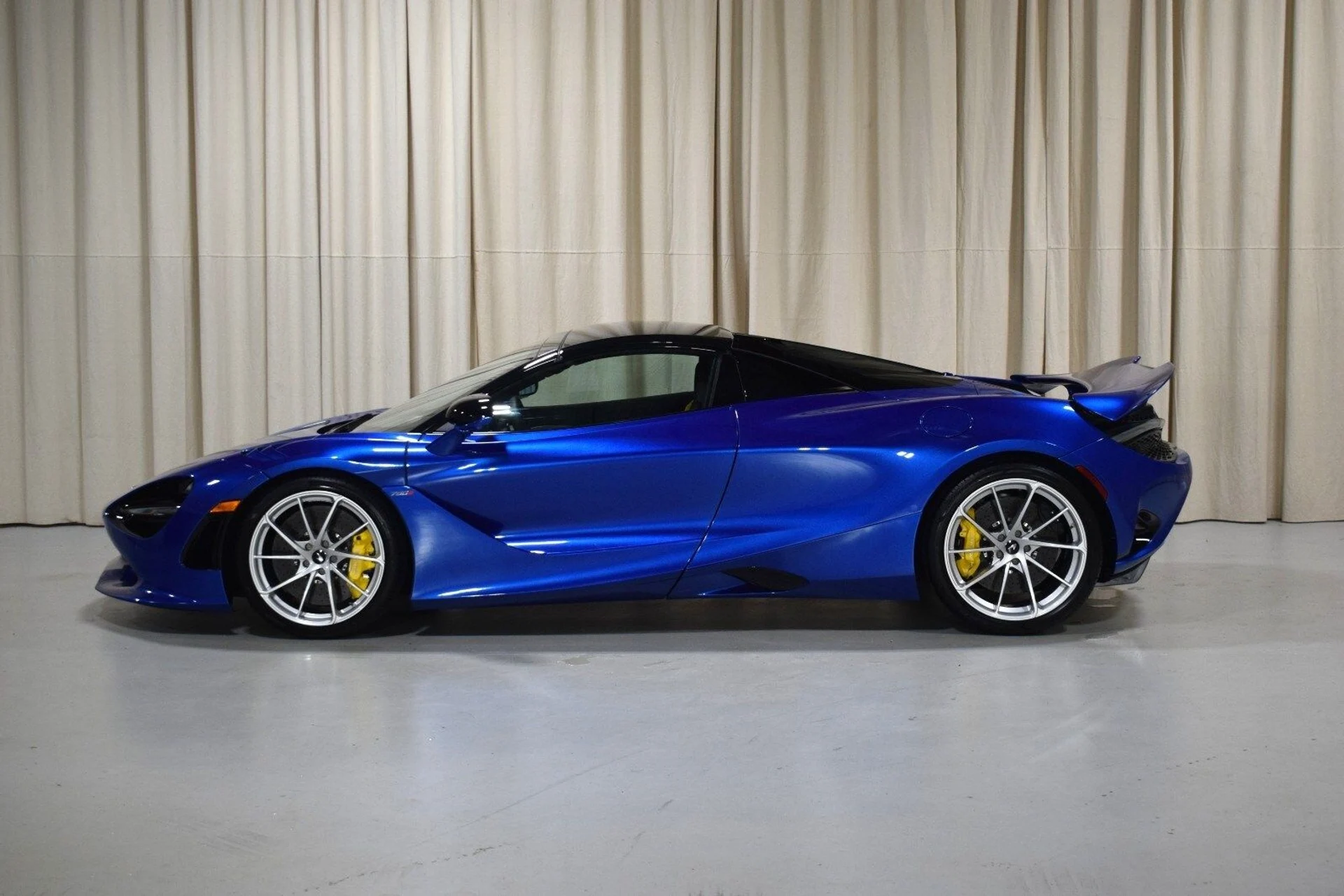 mph005_3510246704_dd13c8f5ec54a42ab3d5a5bdb6dcbda9x_dc02dfc728