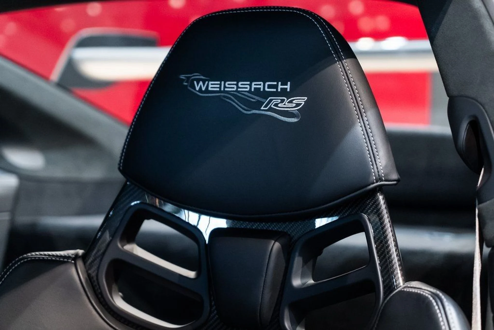 mph005_351763998_2405c14f3bce31f1042aec790d287930_d5138bd599