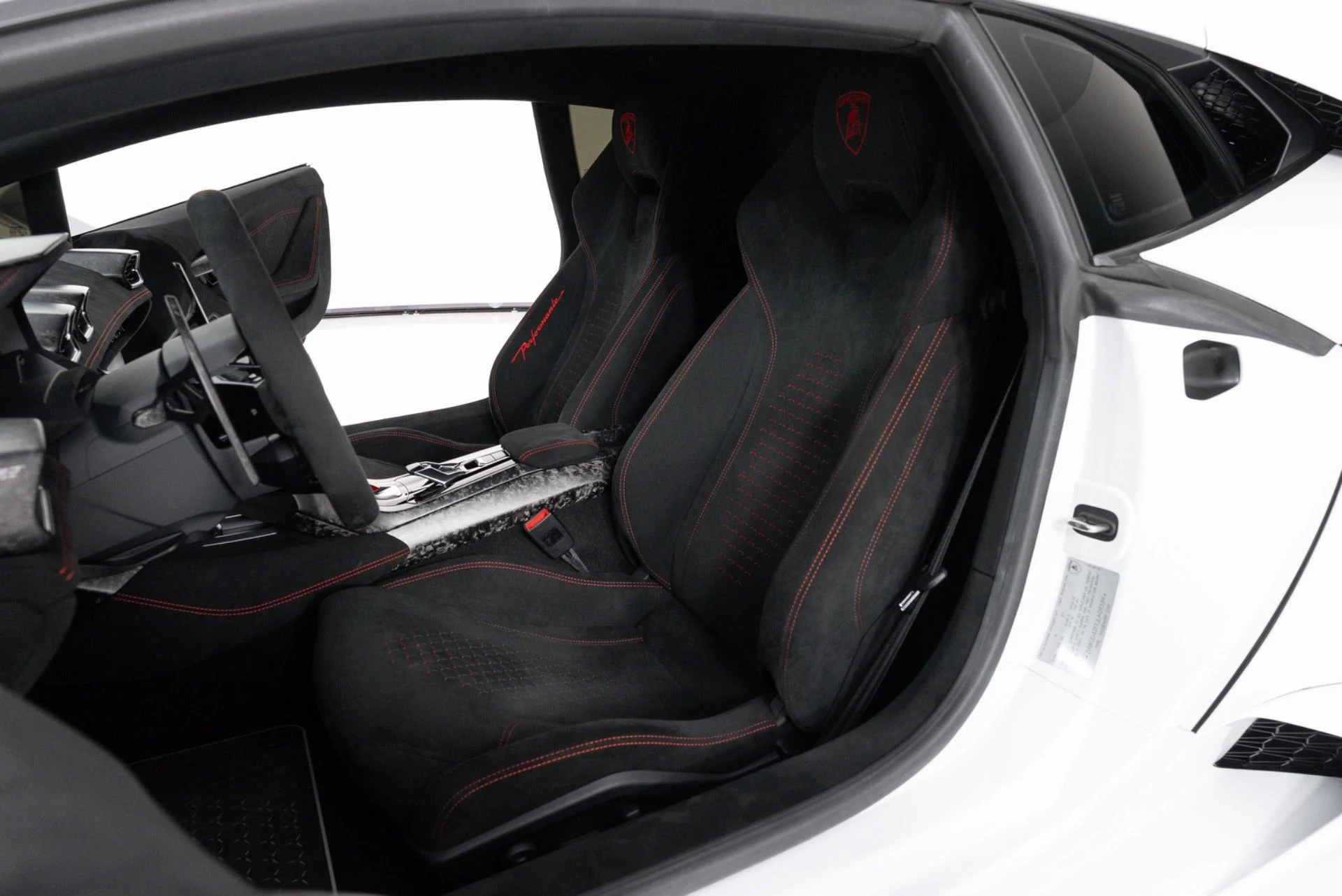 mph005_3522894355_Used_2018_Lamborghini_Huracan_Performante_1781123536_7f946807be