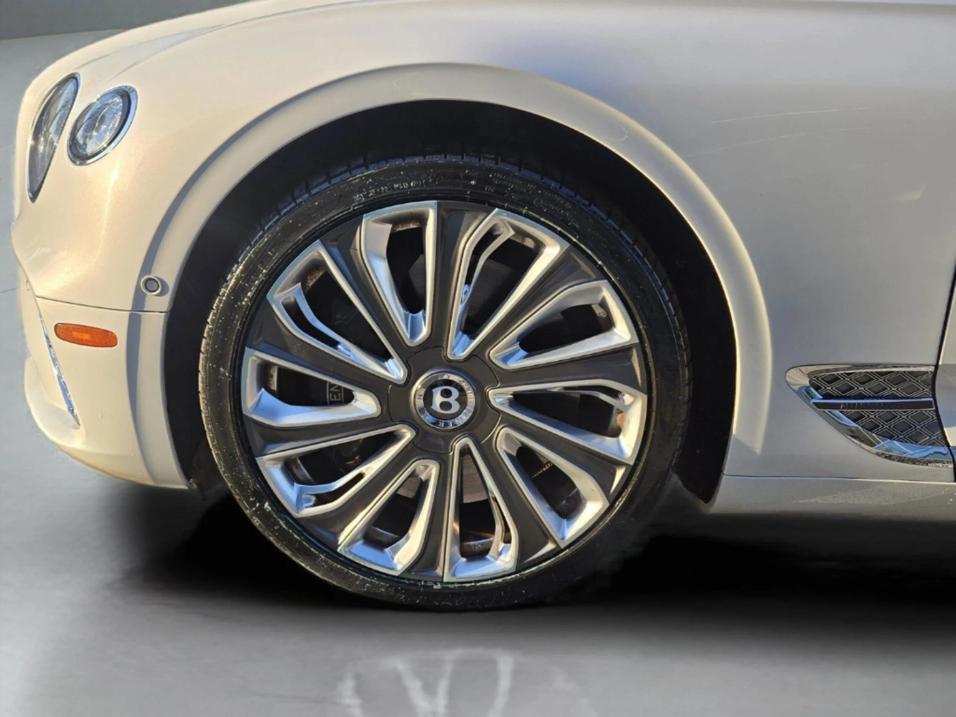 mph005_3529463168_b903cb35be01dc12dc0cec0f77f3995bx_6a8c4e1ab5