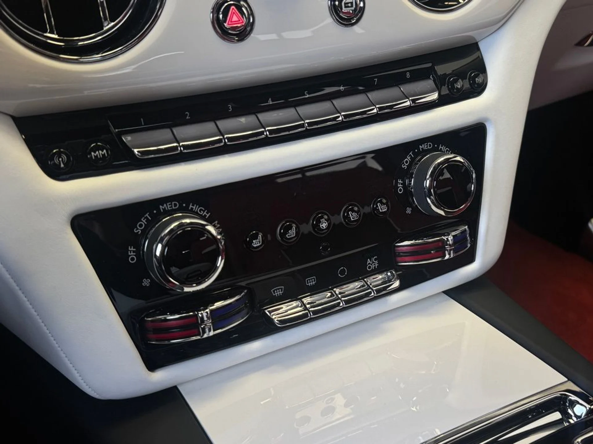 mph005_3538861940_5f2485bfe039958a4ef2f3ff888fc16bx_5d0c87c150