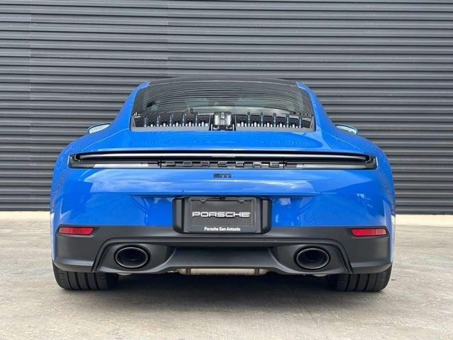 mph005_3548466027_ad9e61975d2f5196cdeb9f76edbda41ex_2b7863465d