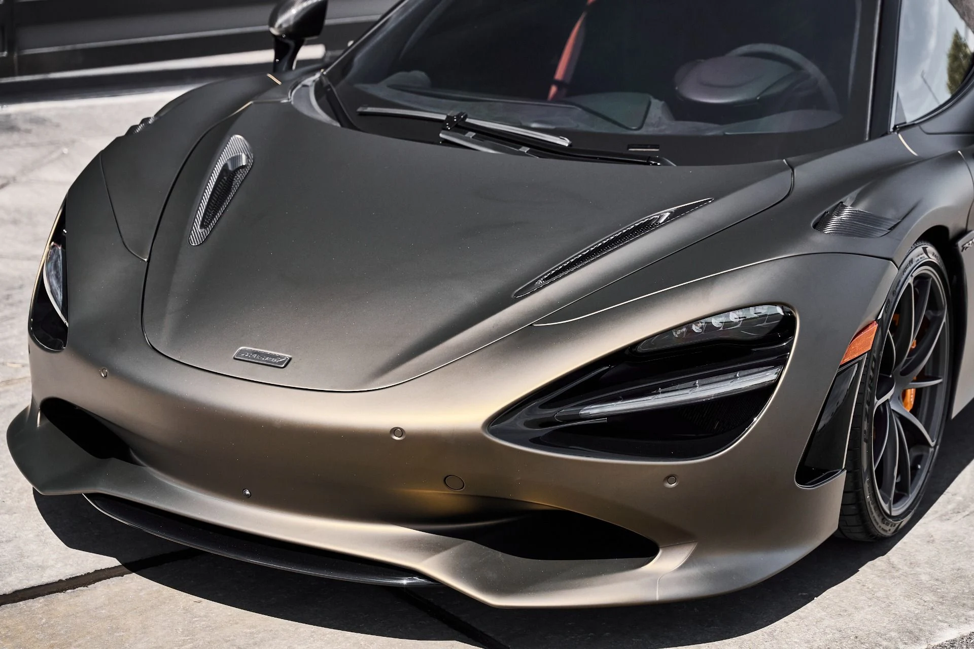 mph005_3558942113_Used_2025_Mc_Laren_750_S_1776907587_81ba538771