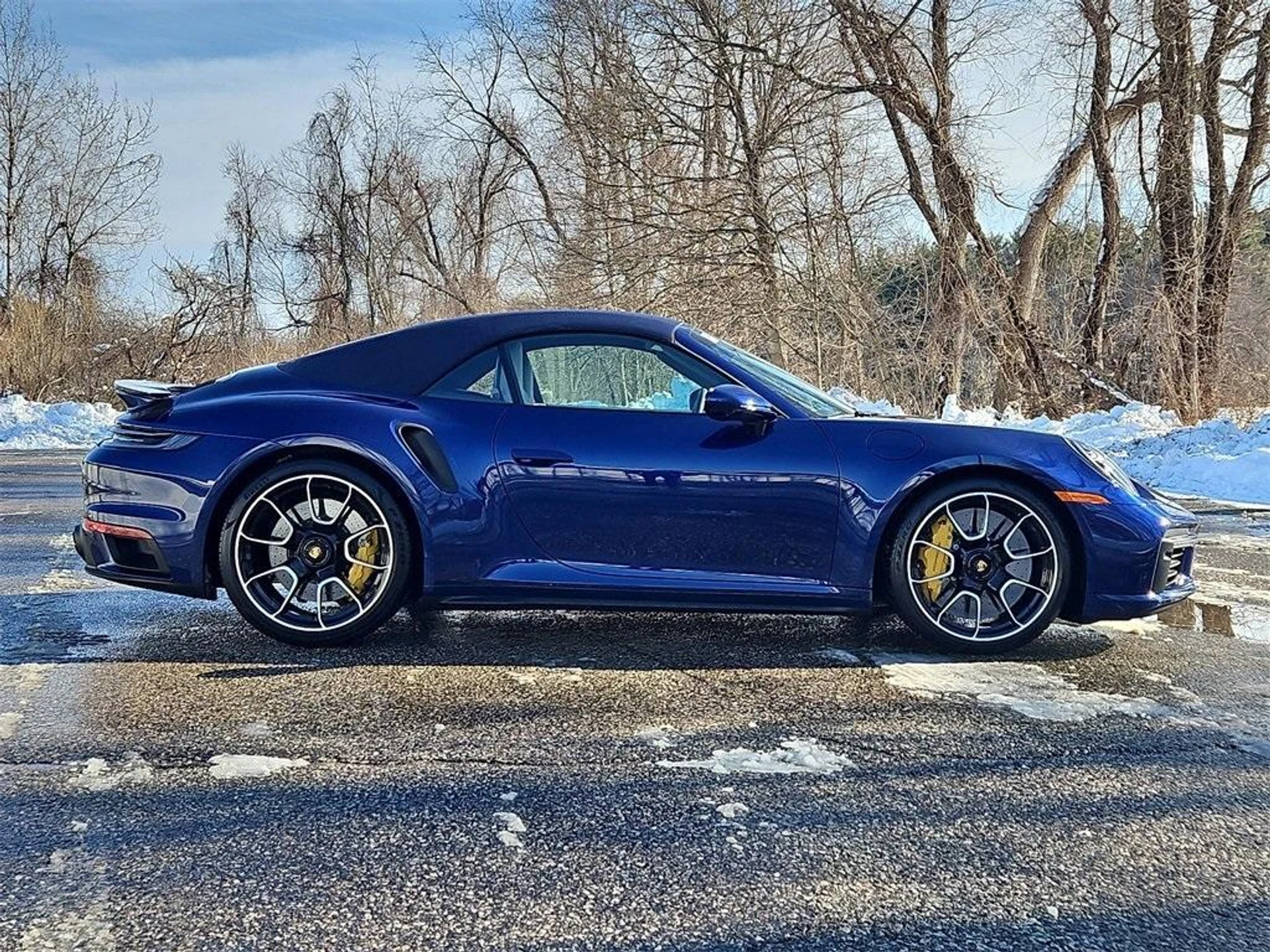 mph005_356289844_b_GK_0tg2_FUV_Lq_Pcus2c_Sfmq_k2fo_45bc64a096