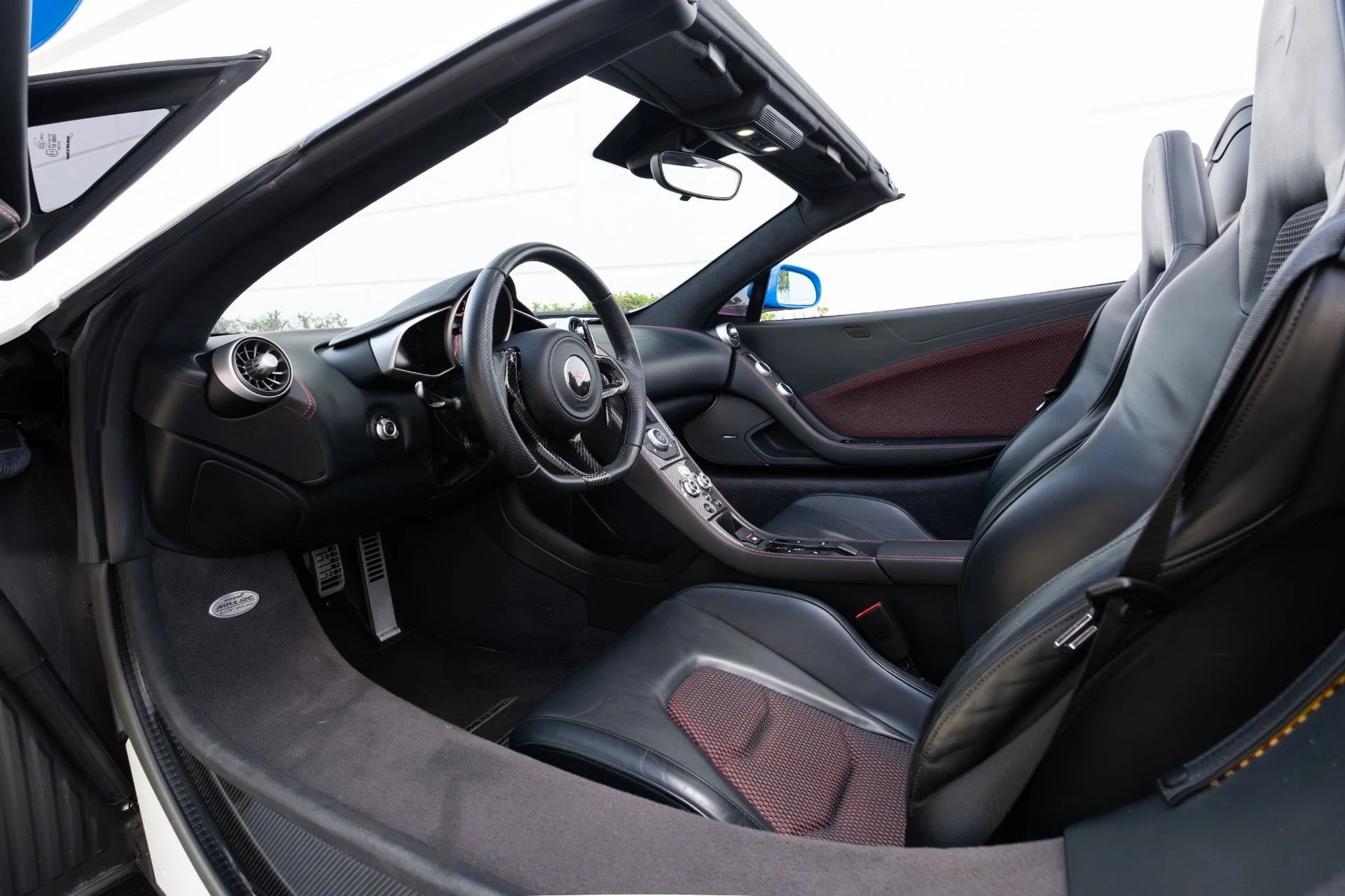 mph005_3564860805_Used_2013_Mc_Laren_MP_4_12_C_Spider_1779391397_0a7c7d425a