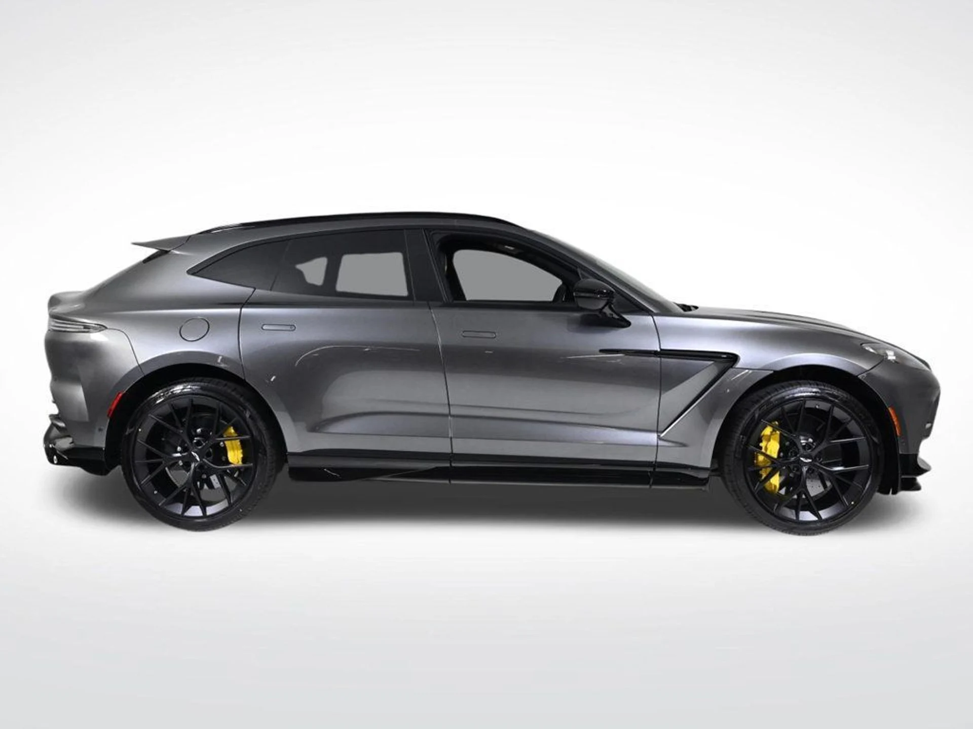 mph005_3570581686_new_2026_aston_martin_dbx_707awd_11350_22992947_6_1024_9a1c191742
