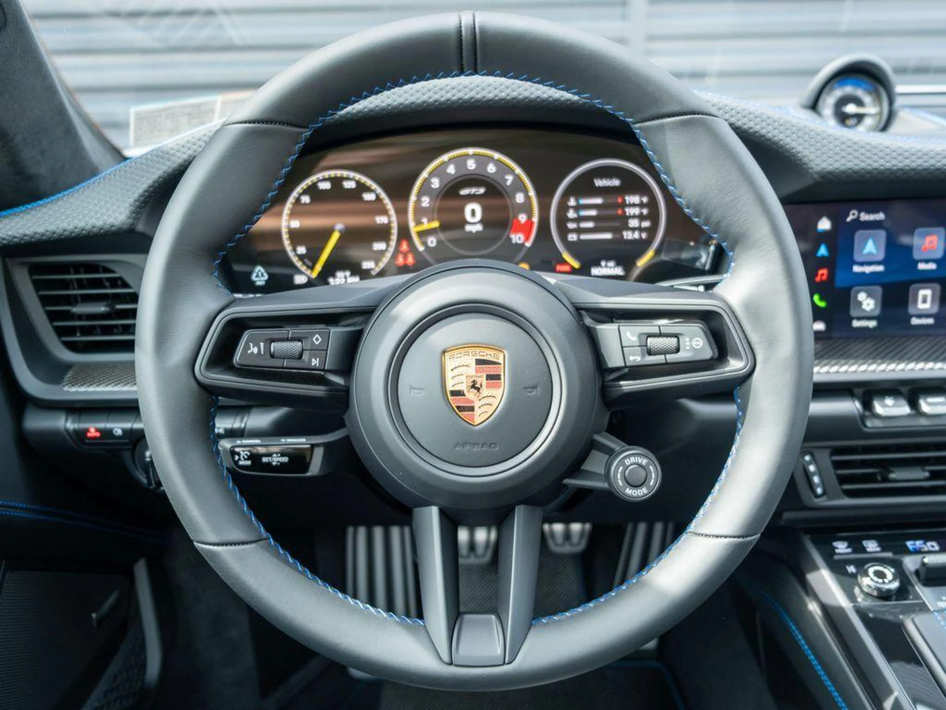 mph005_3571018612_4_Z_Jq0_RG_Lx68_Xq_DJ_1bp_C_Muprq1fg_a865af68b1