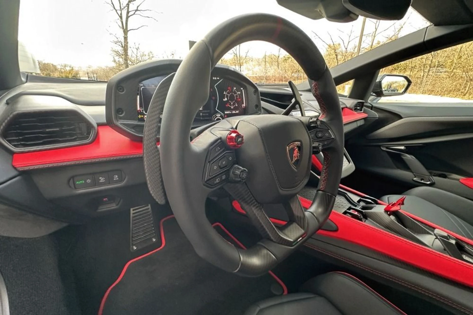 mph005_3574517449_Used_2025_Lamborghini_Revuelto_1769640275_325bcd3eda