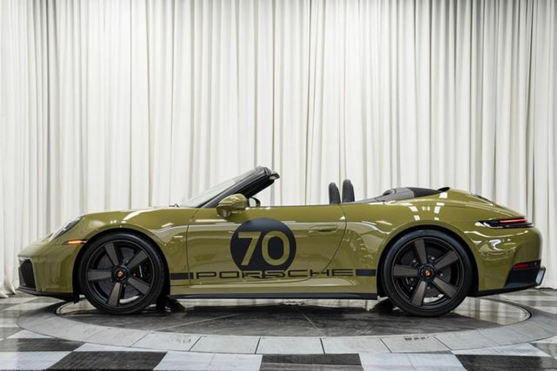 mph005_3596825375_y_Lg_Rf6hp_HMSACX_1_Aejq27a5_AGJM_44d986c423