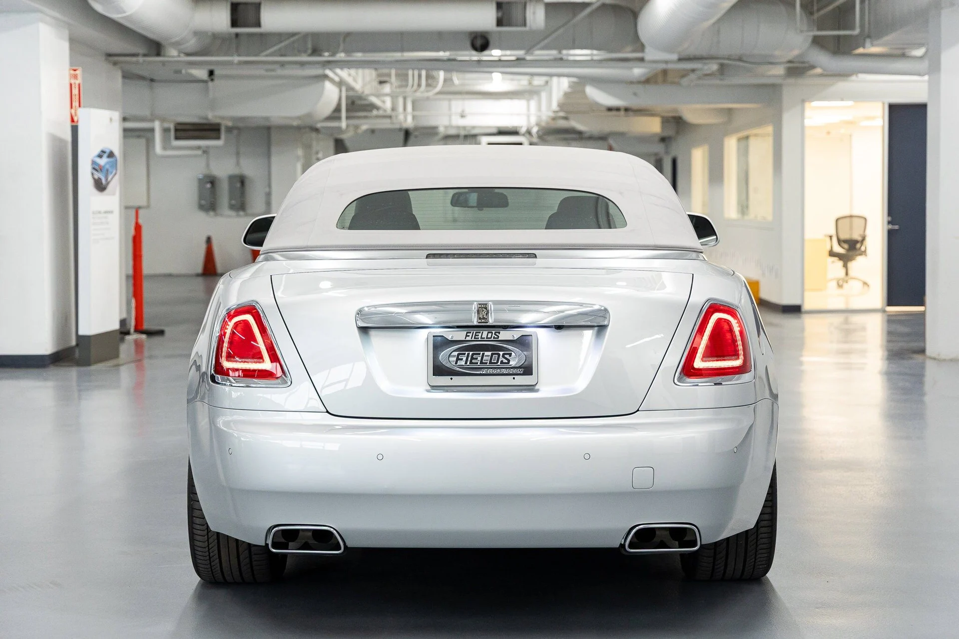 mph005_3599825662_f85ea0eda0843cd0cd7427b441104a3ex_d457b03a54