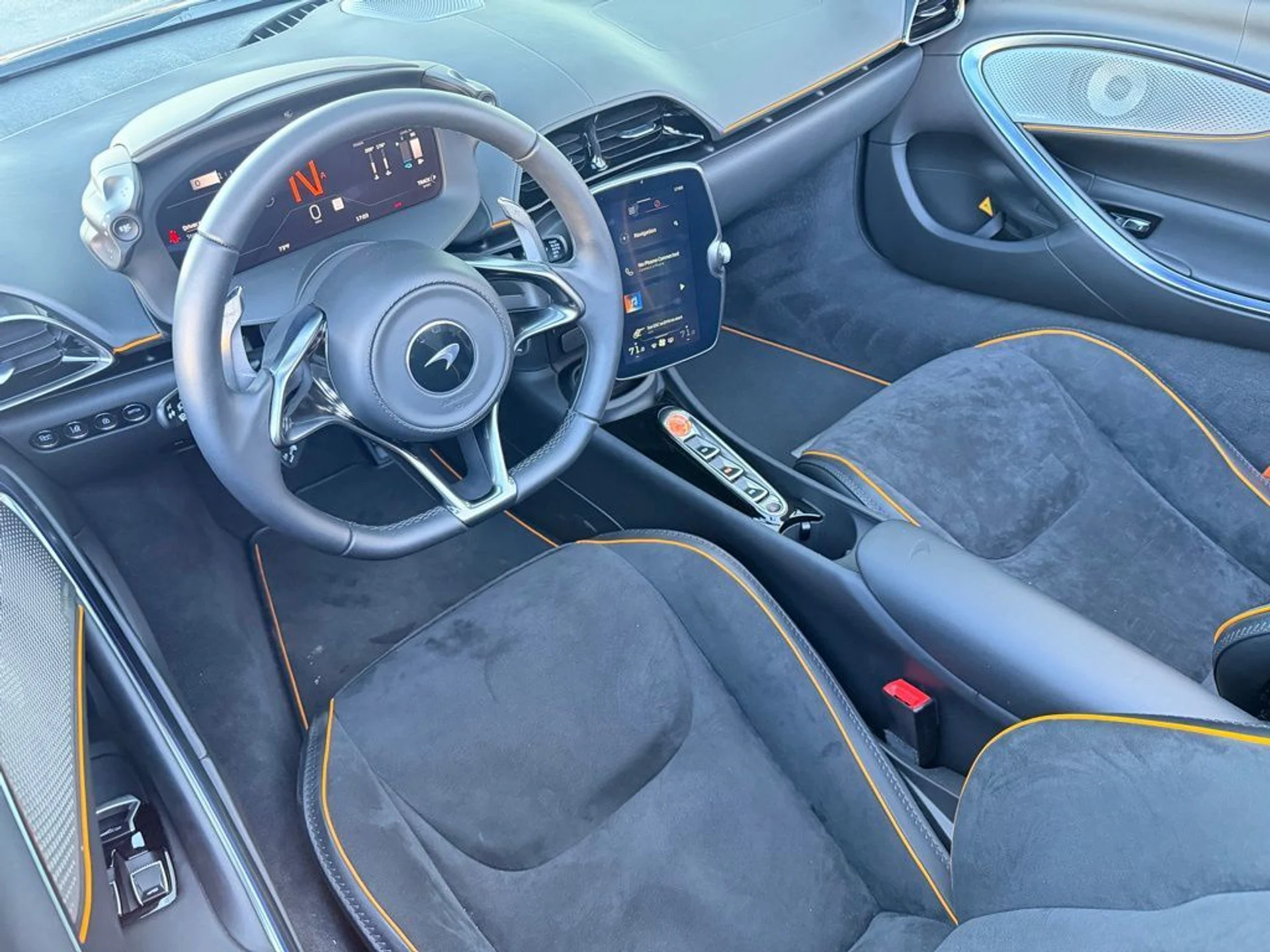 mph005_3601616906_4a0825061103d008b10af6c12ca75cbbx_dc96a96620