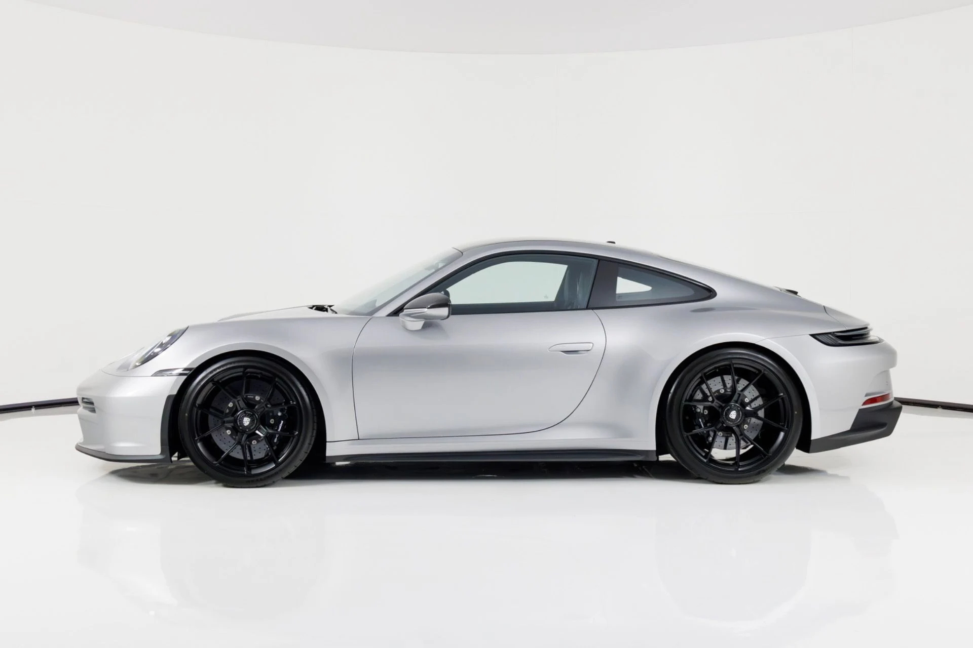 mph005_3609891726_Used_2022_Porsche_911_GT_3_Touring_1790711490_1cab202406