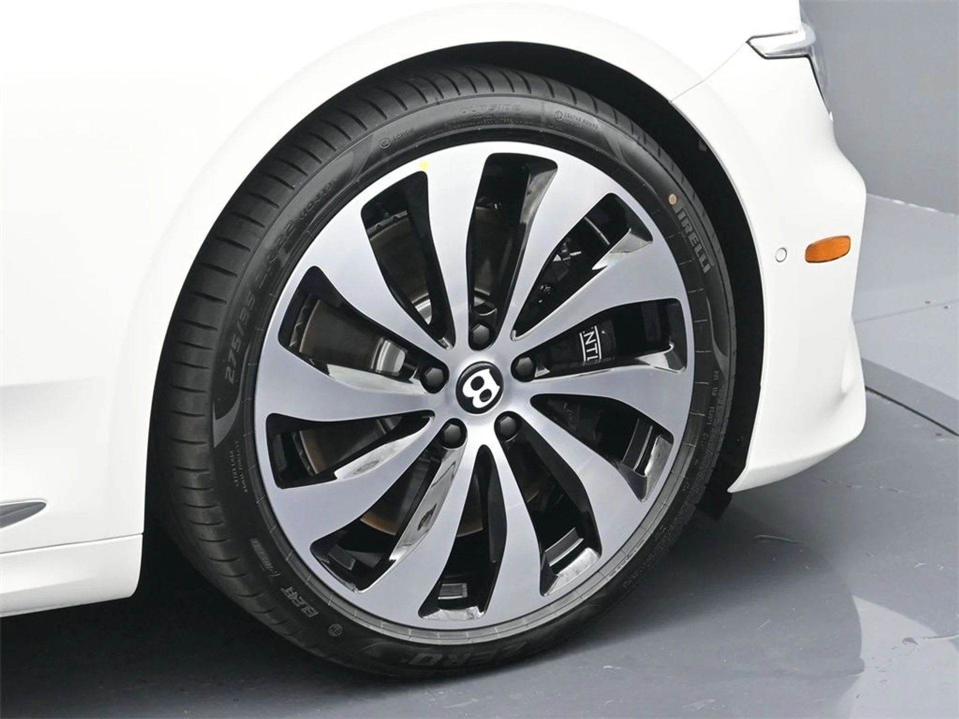 mph005_3610007599_477f15c55f99283c9583b8dc38942e7ax_11d34292f8