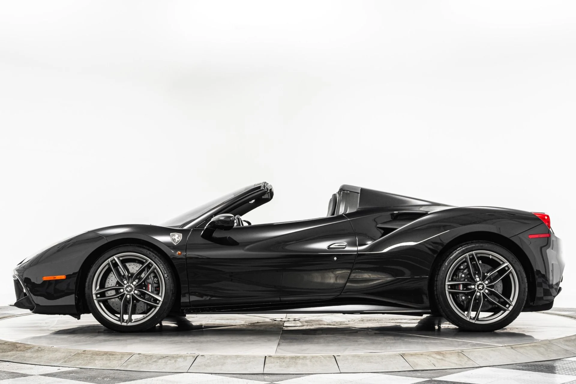 mph005_3621745784_Used_2018_Ferrari_488_Spider_Extensive_Carbon_Fiber_Trim_Low_Miles_1776719864_a2c221ef7c