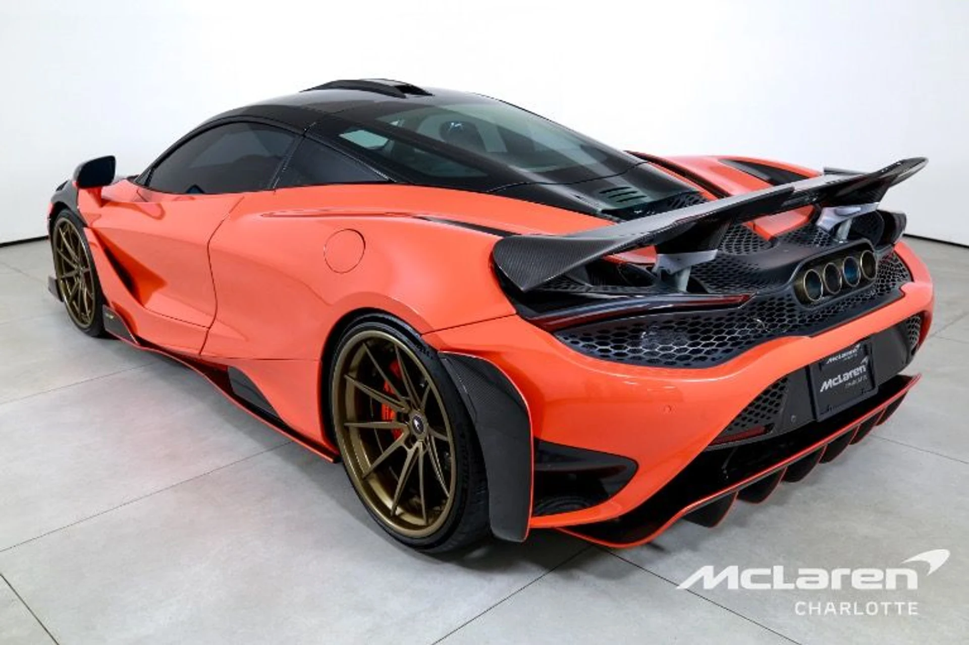 mph005_3622396109_Used_2021_Mc_Laren_765_LT_b45b9abfc3