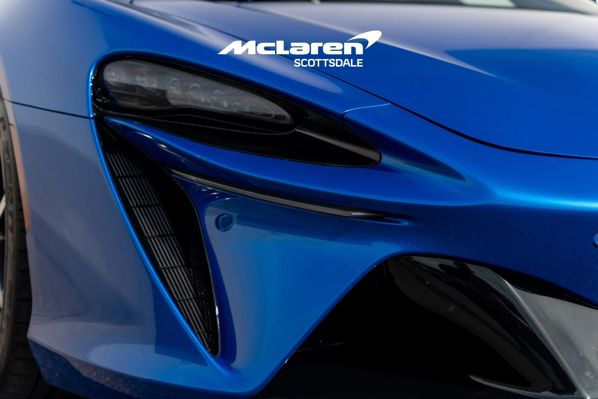 mph005_362463761_Used_2023_MCLAREN_ARTURA_VISION_1771040558_eacaf5e987