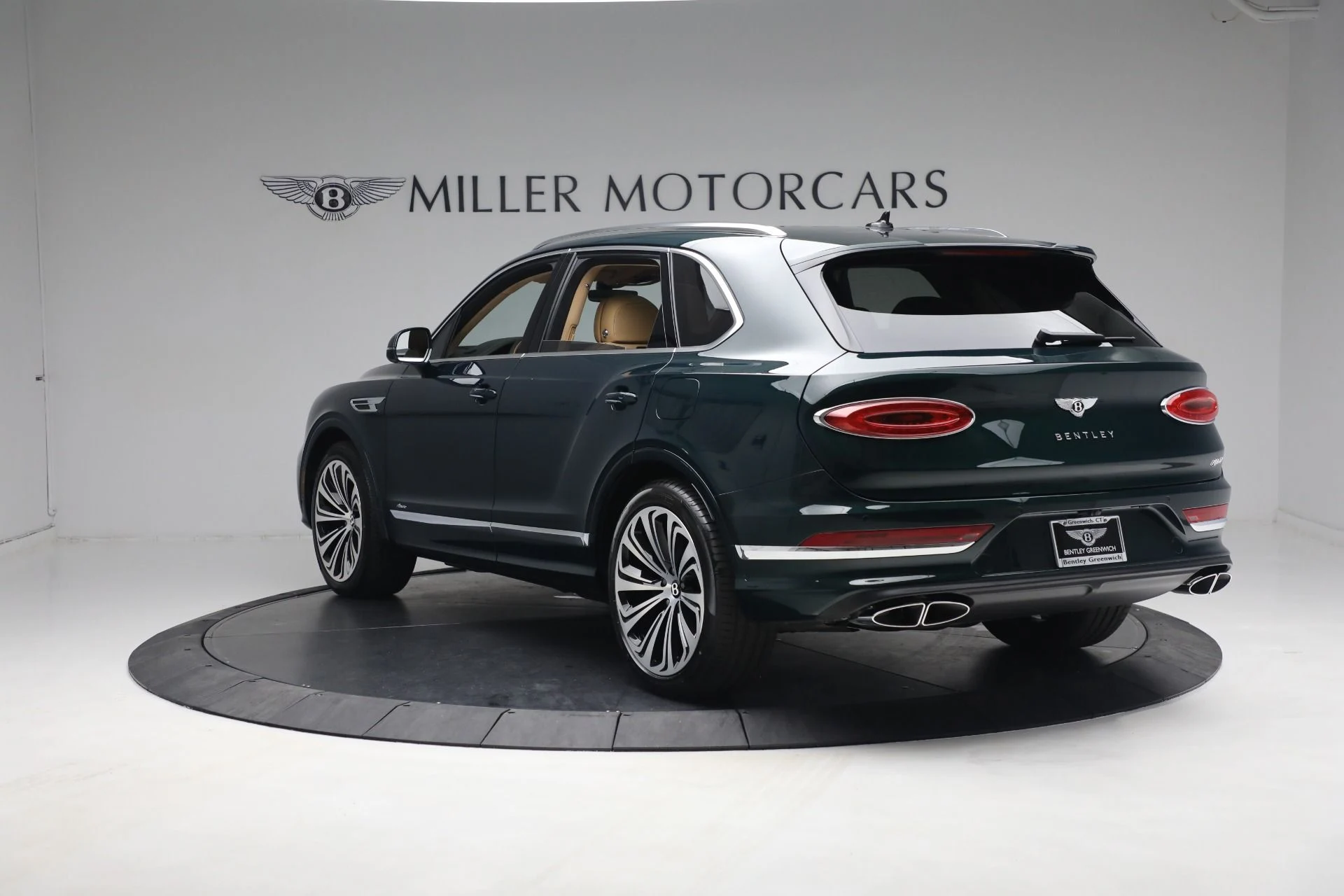 mph005_3625647040_Used_2023_Bentley_Bentayga_Azure_Hybrid_3f15217dbf