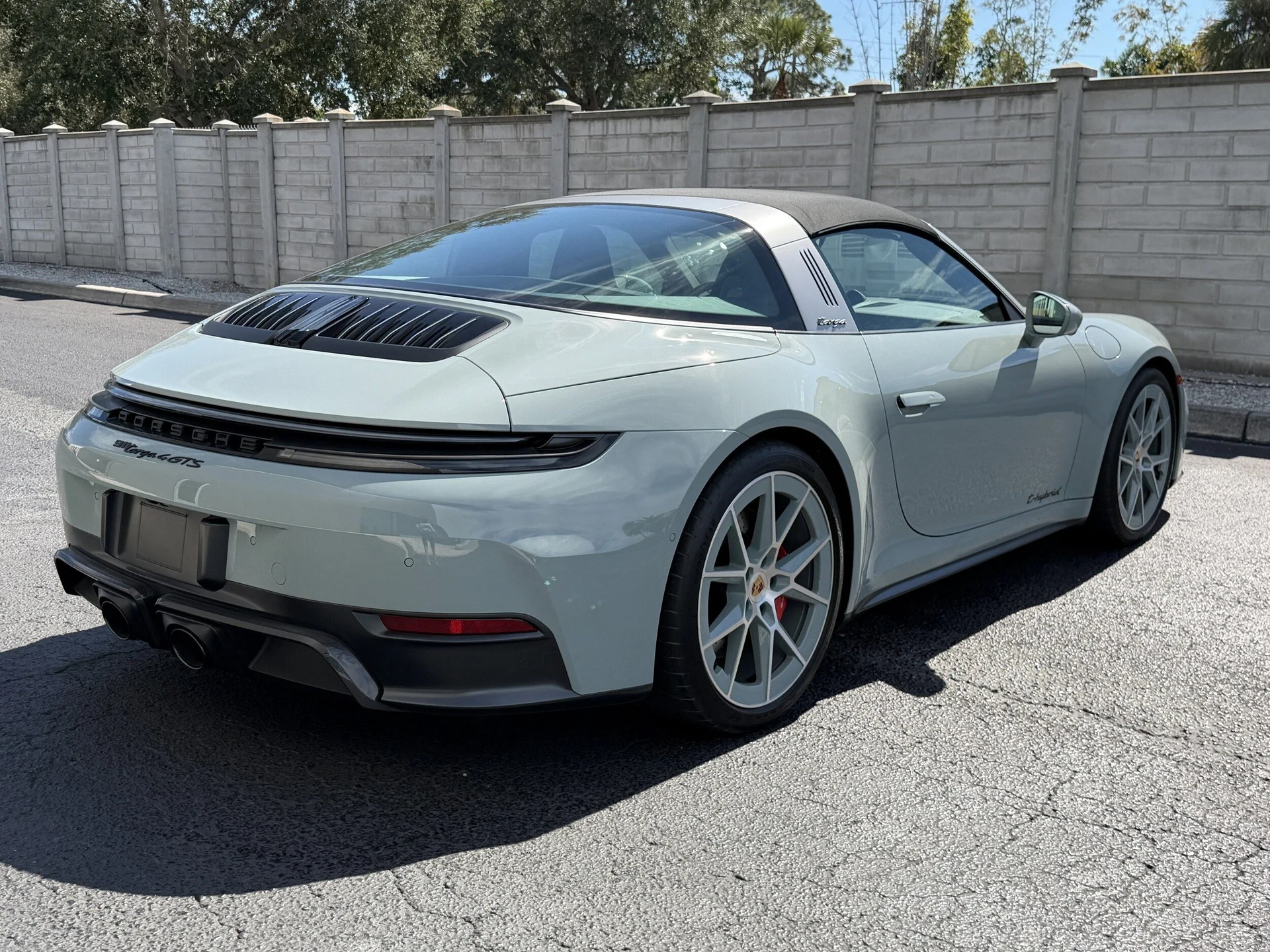 mph005_3632657340_da374708de1b305f13659f560a0fe93ax_4d0ae8278b