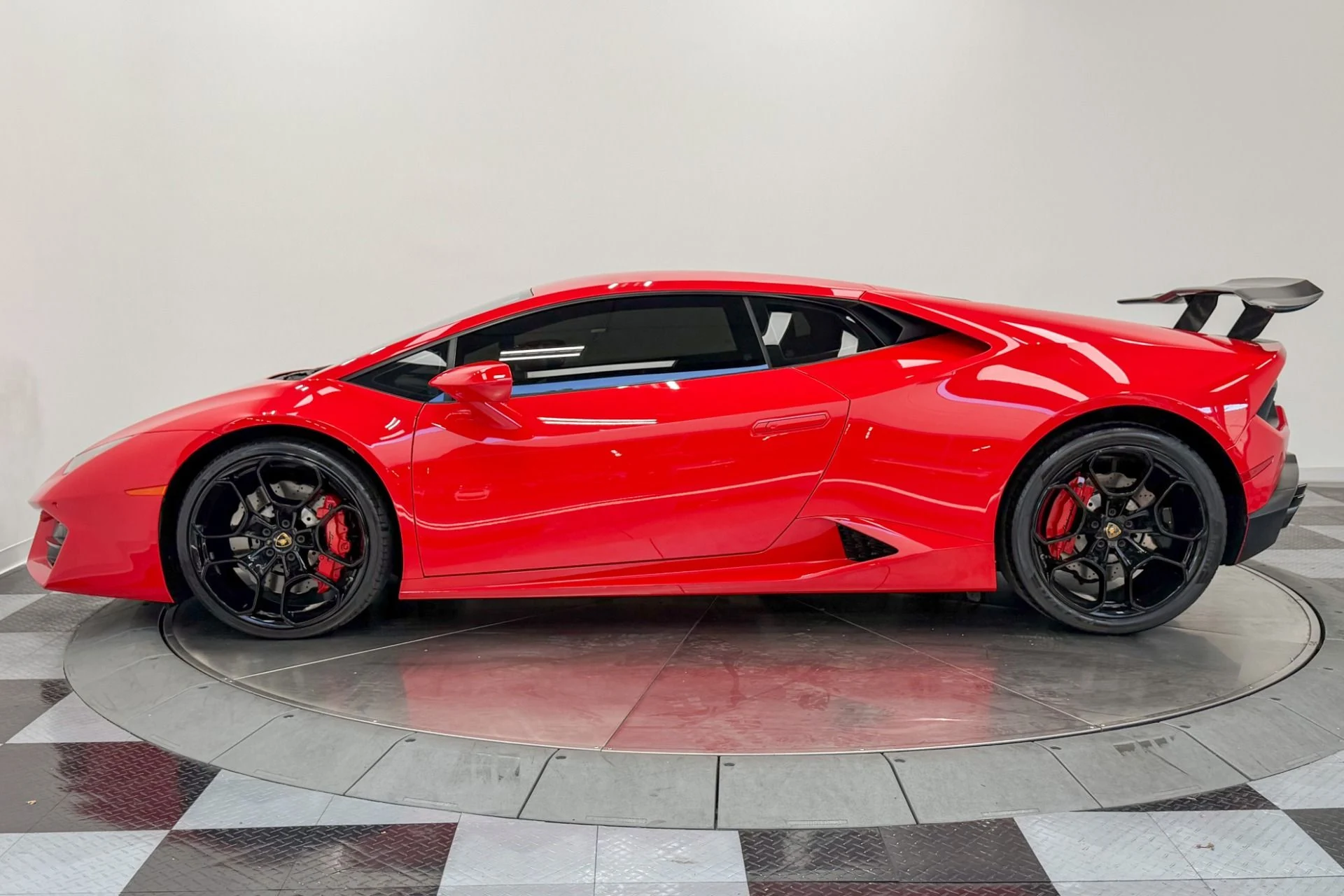 mph005_3637260257_Used_2017_Lamborghini_Huracan_LP_580_2_Techno_Package_Style_Package_1782489854_eb84373448