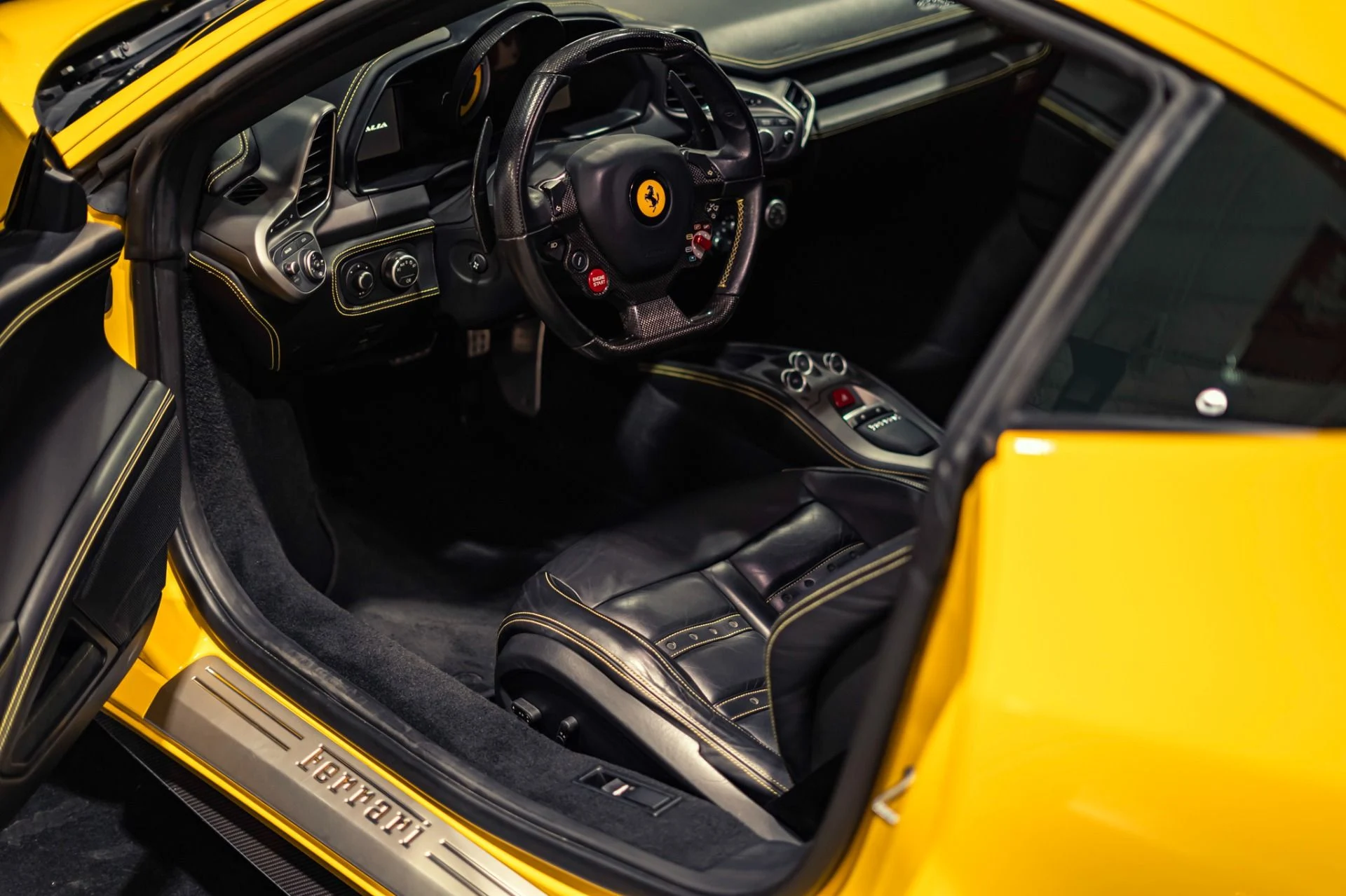 mph005_3653530560_Used_2011_Ferrari_458_Italia_1777060526_3e3f4279c0