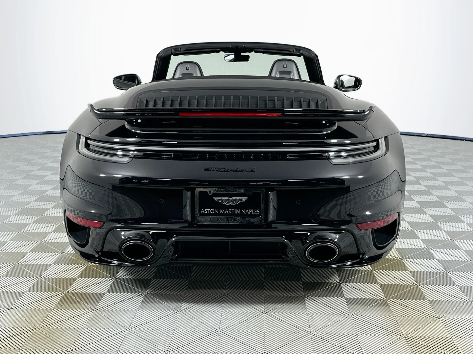 mph005_3653898042_6_44b51404d3