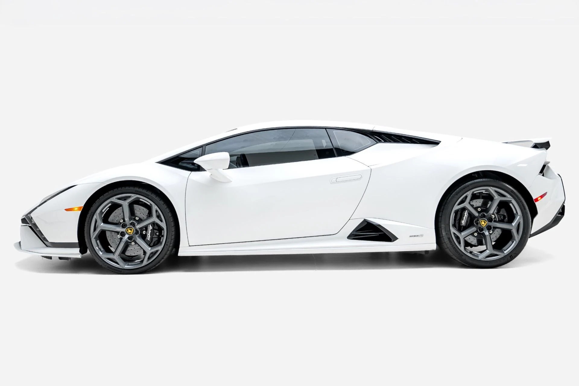 mph005_3658647902_Used_2023_Lamborghini_Huracan_Tecnica_1787597737_94bd485acc
