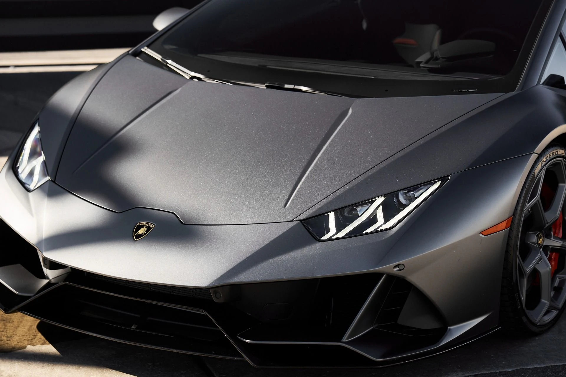 mph005_3660316613_Used_2022_Lamborghini_Huracan_EVO_Base_1761357552_dce57cb17c