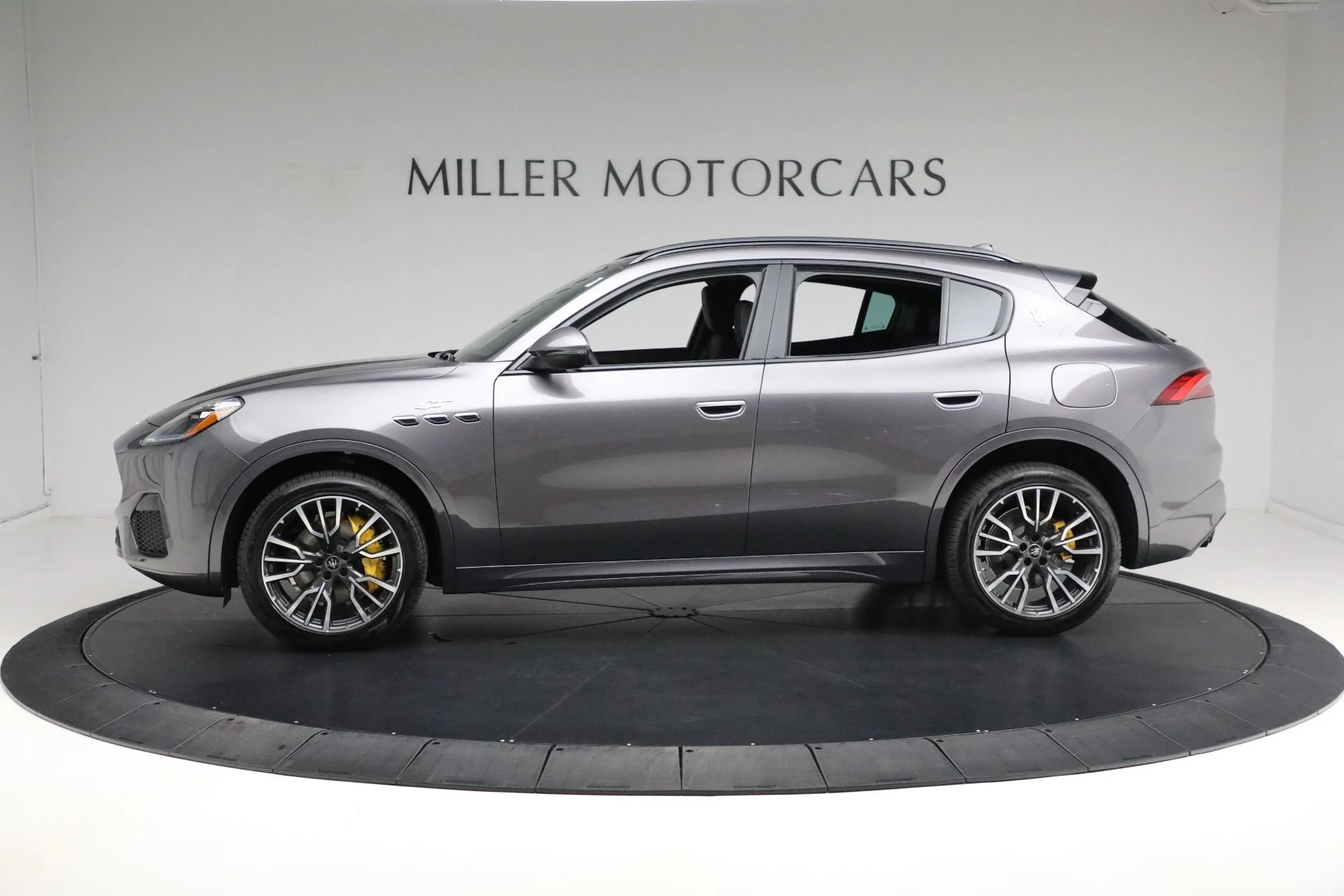 mph005_3662371659_New_2024_Maserati_Grecale_GT_0fa125ff86