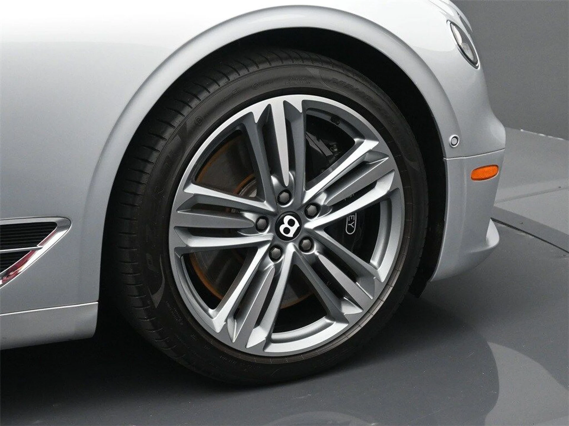 mph005_3664446323_4eba464ec99a5d83c0abc6414aa6a113x_60b457f5ff