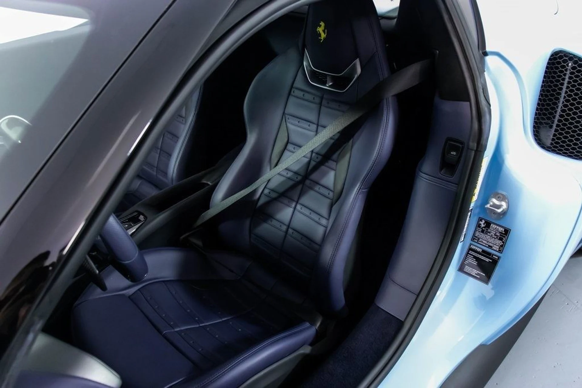 mph005_3664860917_4cec915d3f5e7dce3e3a06ece31f496ax_a6c9b7ac95