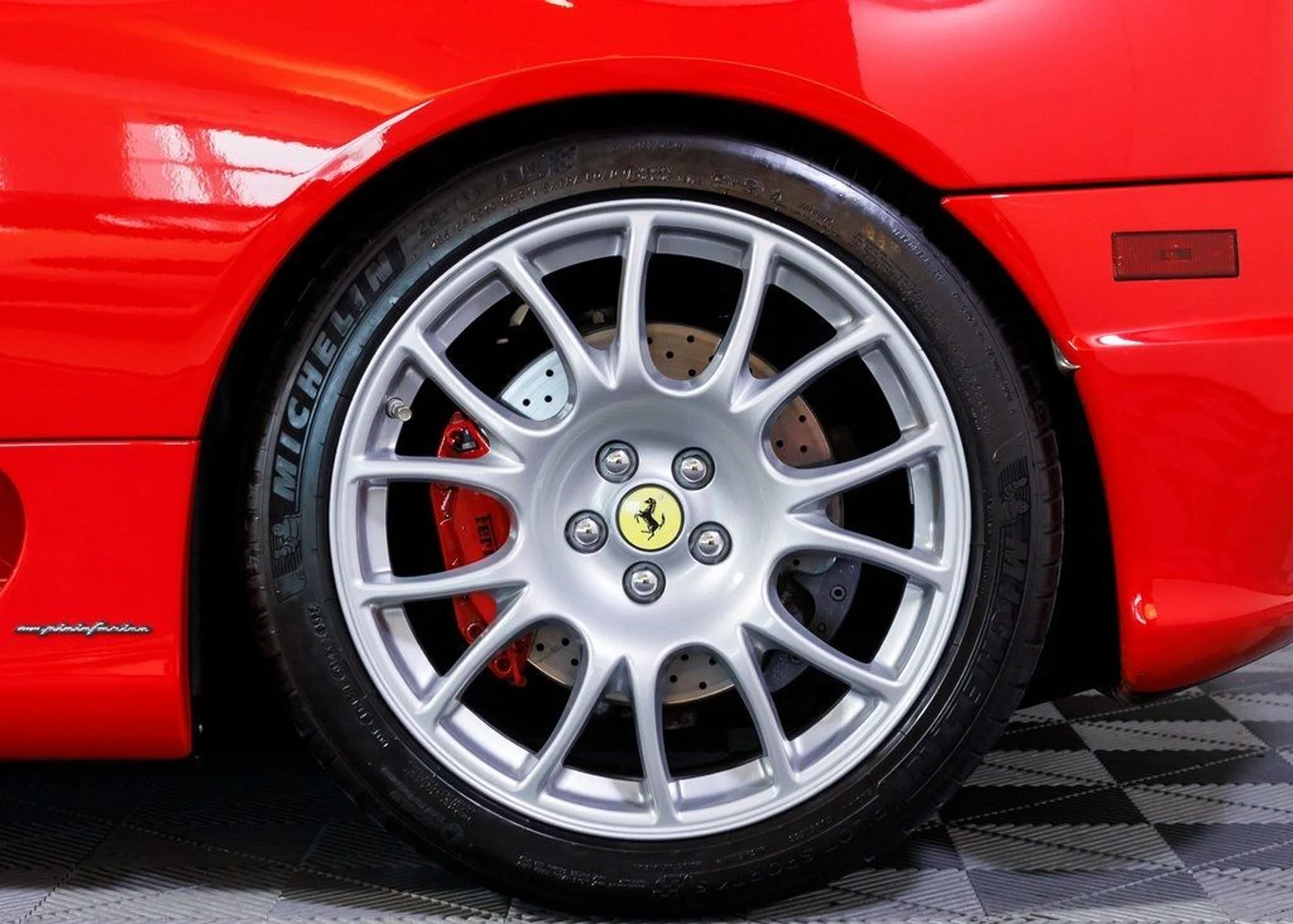 mph005_3666015324_0649f4930a25445df31ddc03ebeb8d69_48732b0289