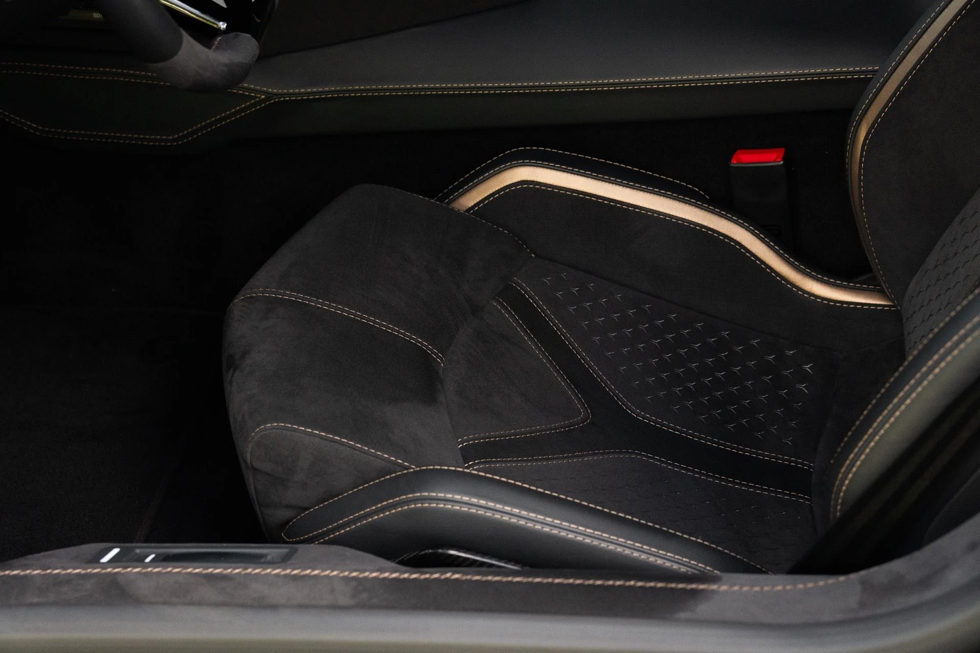mph005_3666950141_Used_2022_Lamborghini_Aventador_LP_780_4_Ultimae_1758834809_babcc61d64