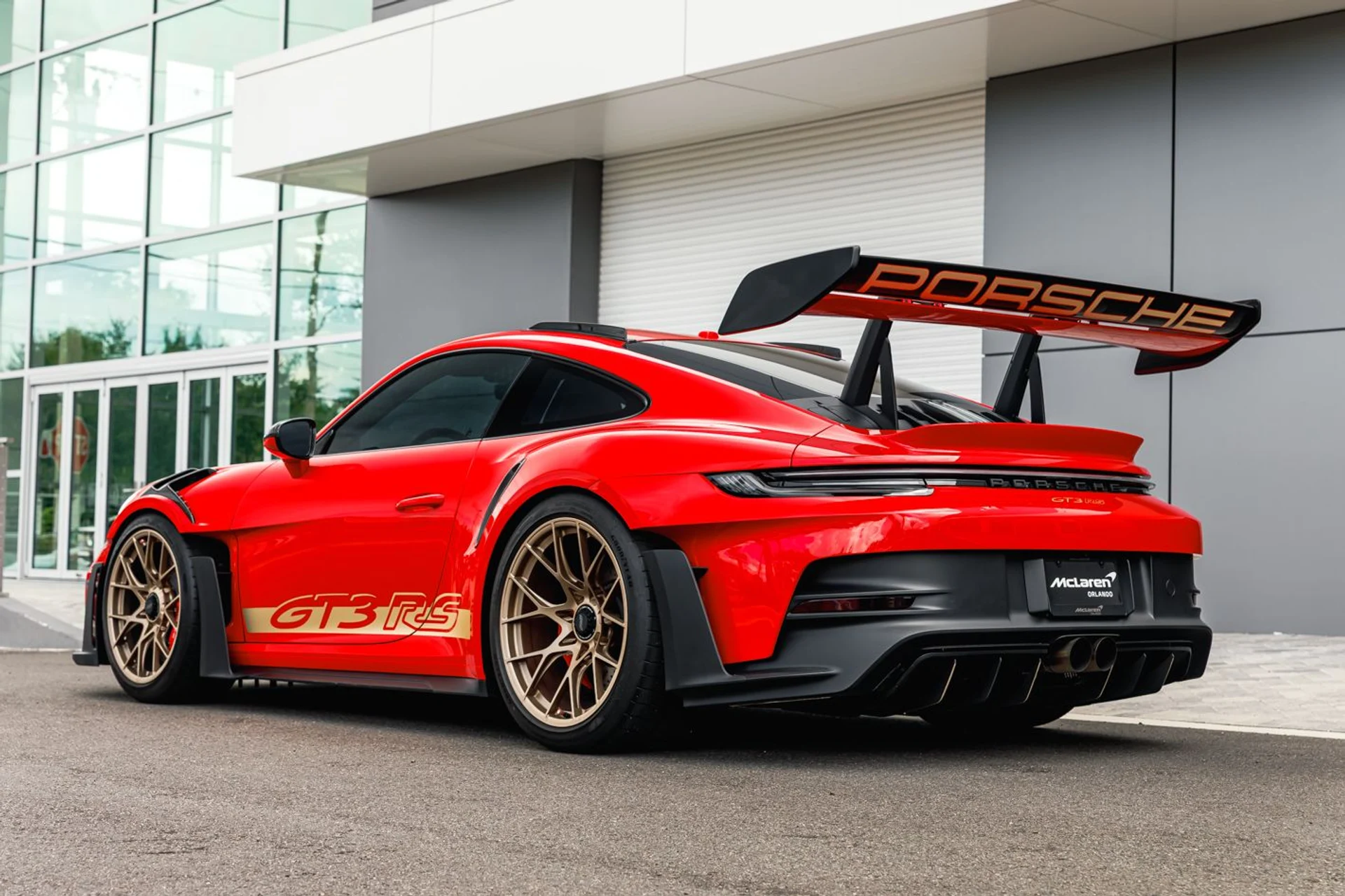 mph005_3669484564_Used_2023_Porsche_911_GT_3_RS_b4cecf02e3