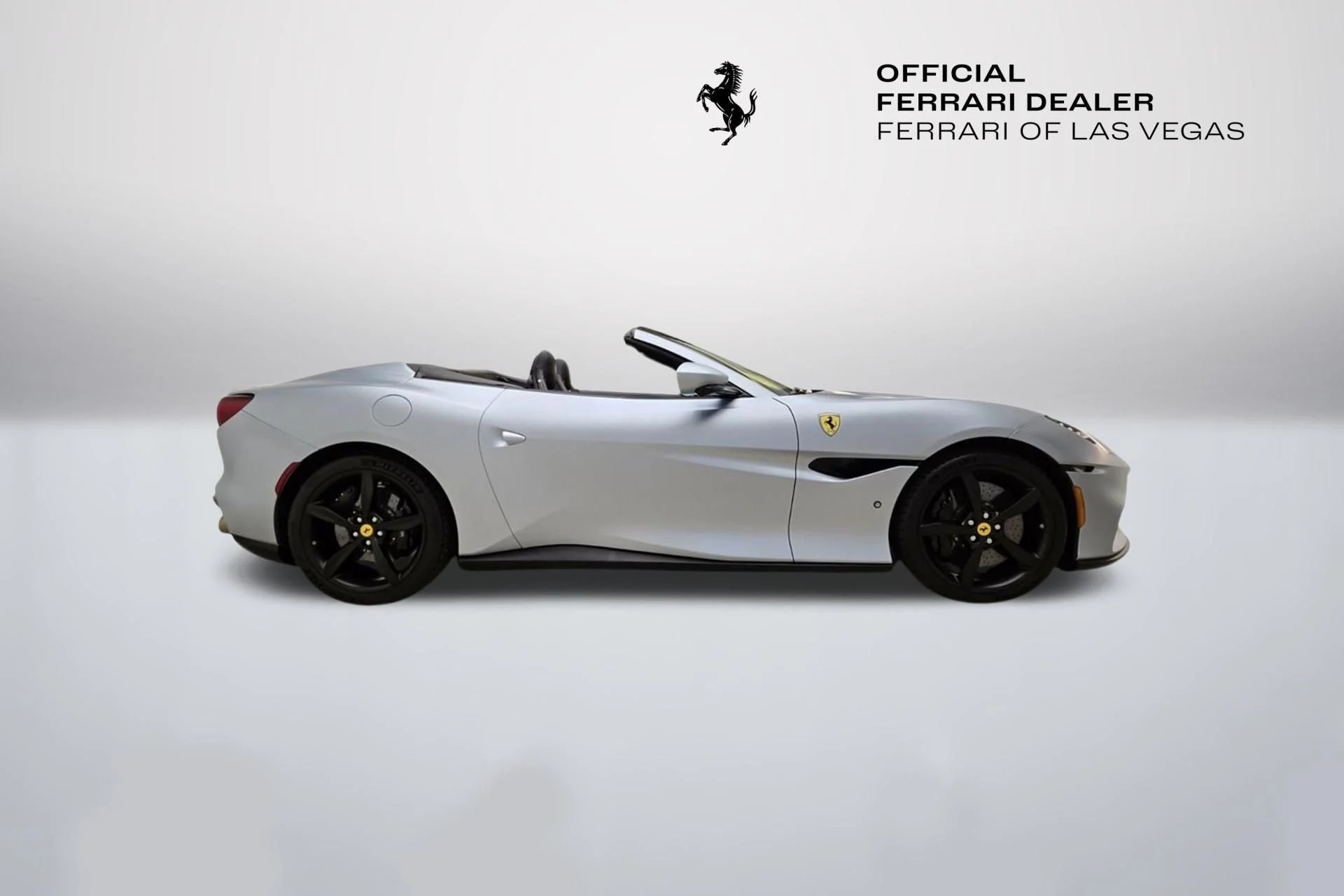mph005_367290905_Used_2022_Ferrari_Portofino_M_1771611761_e18f569950