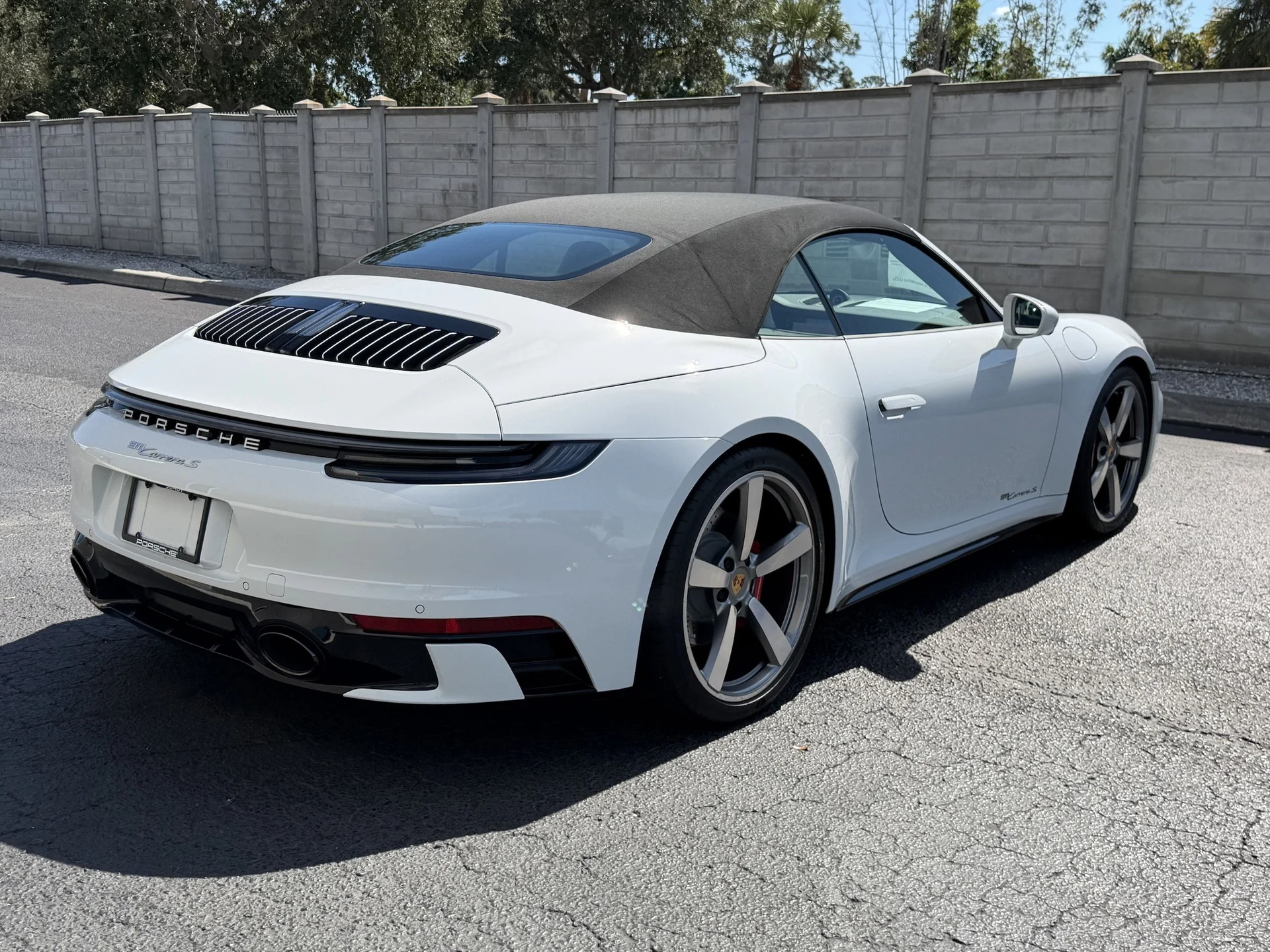 mph005_3679256010_fd49b63693b4570c18854e675bdedb7ex_d01223eb9c