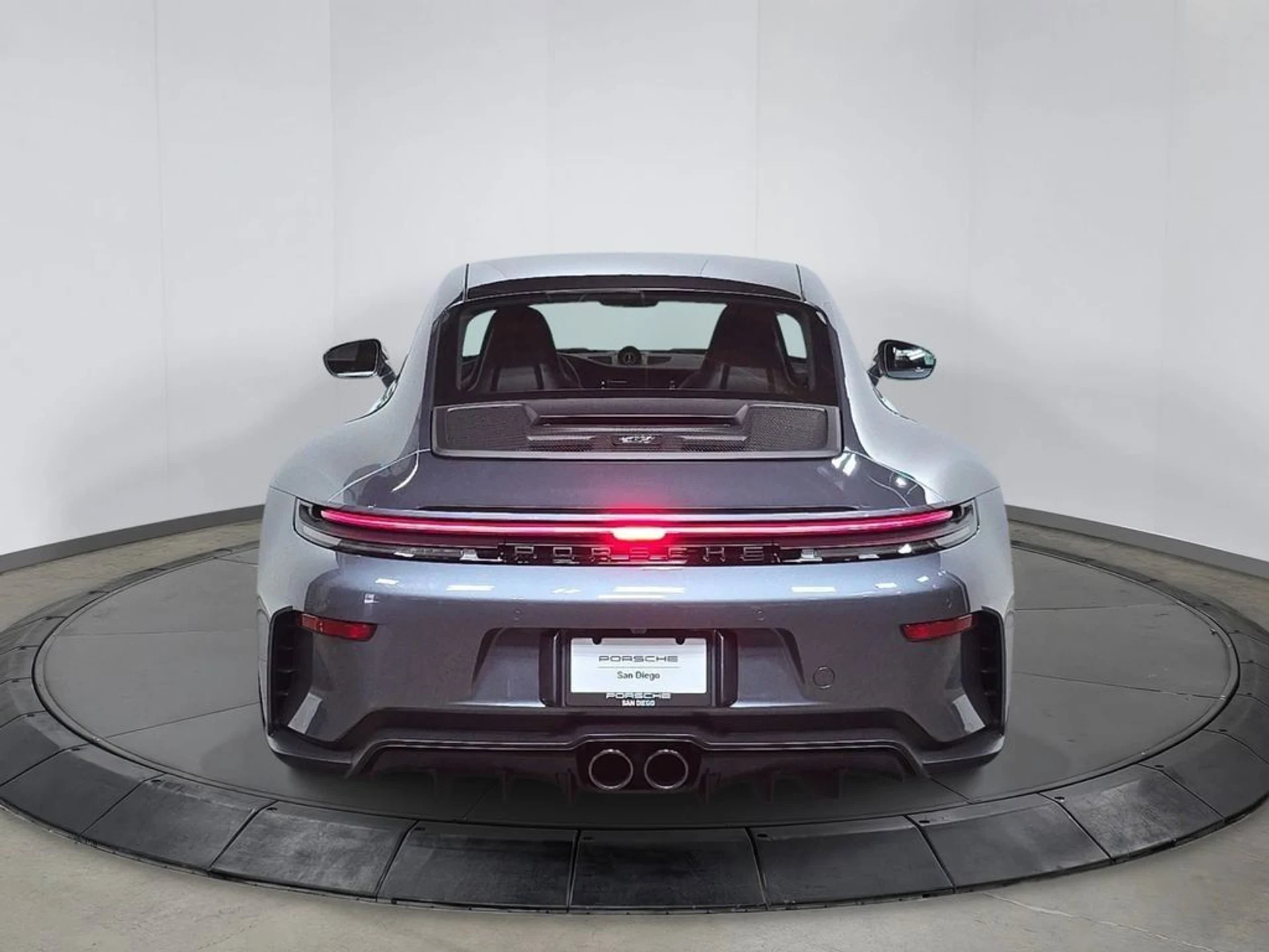 mph005_368221591_cf8ed73cb70e0f5e4f17065b6d57fbcf_90ffea915c