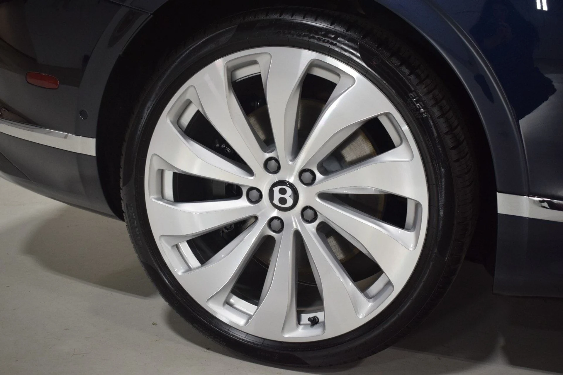 mph005_3685395527_c90926d0969bf144a313f6ca672b1e76x_fd77d0dcfb