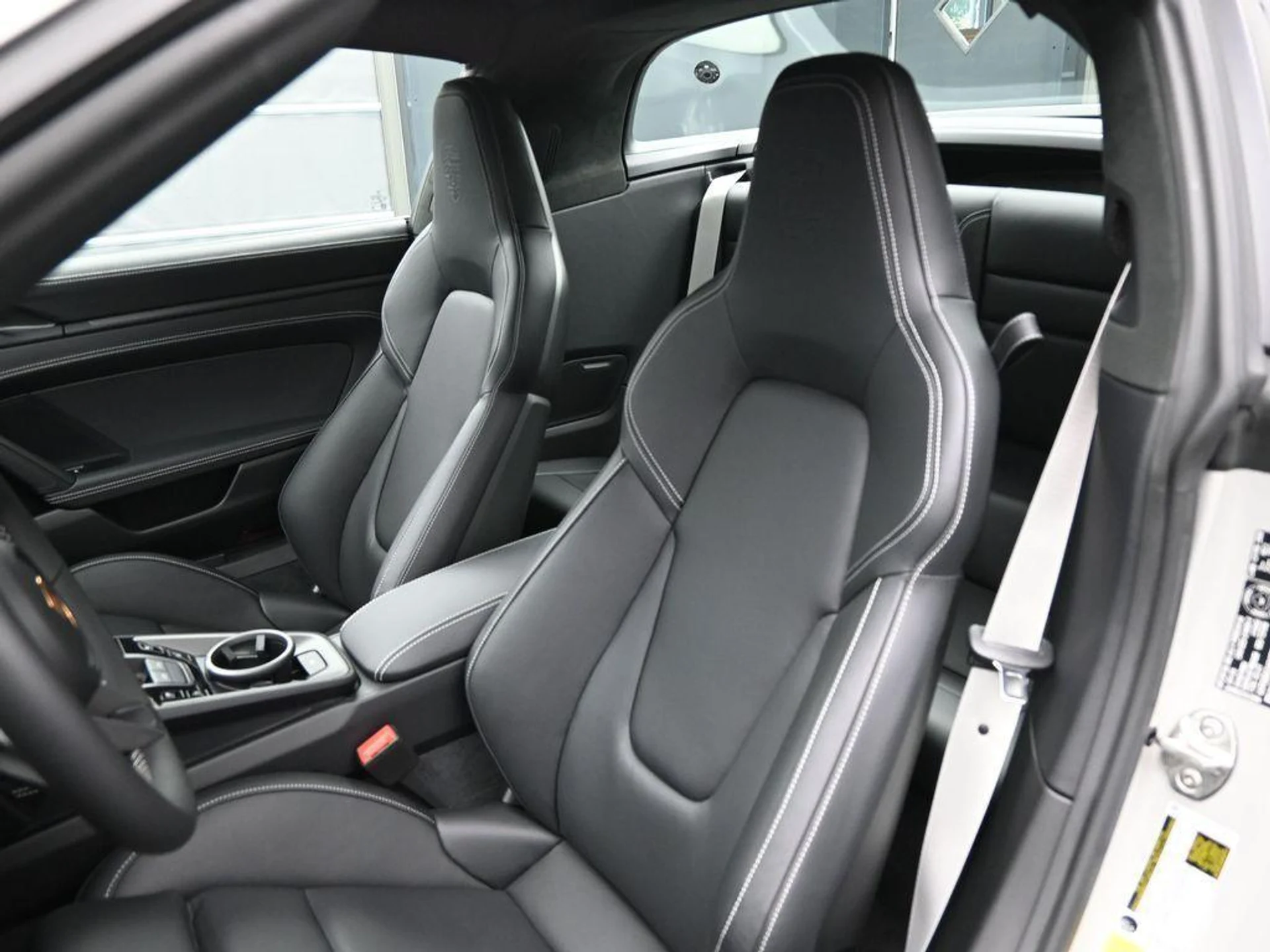 mph005_3685716223_Pd_Ynp_I_Ojhu_Ot_ZJ_Kgn_Qyx7dha1t_Q_4635b29250