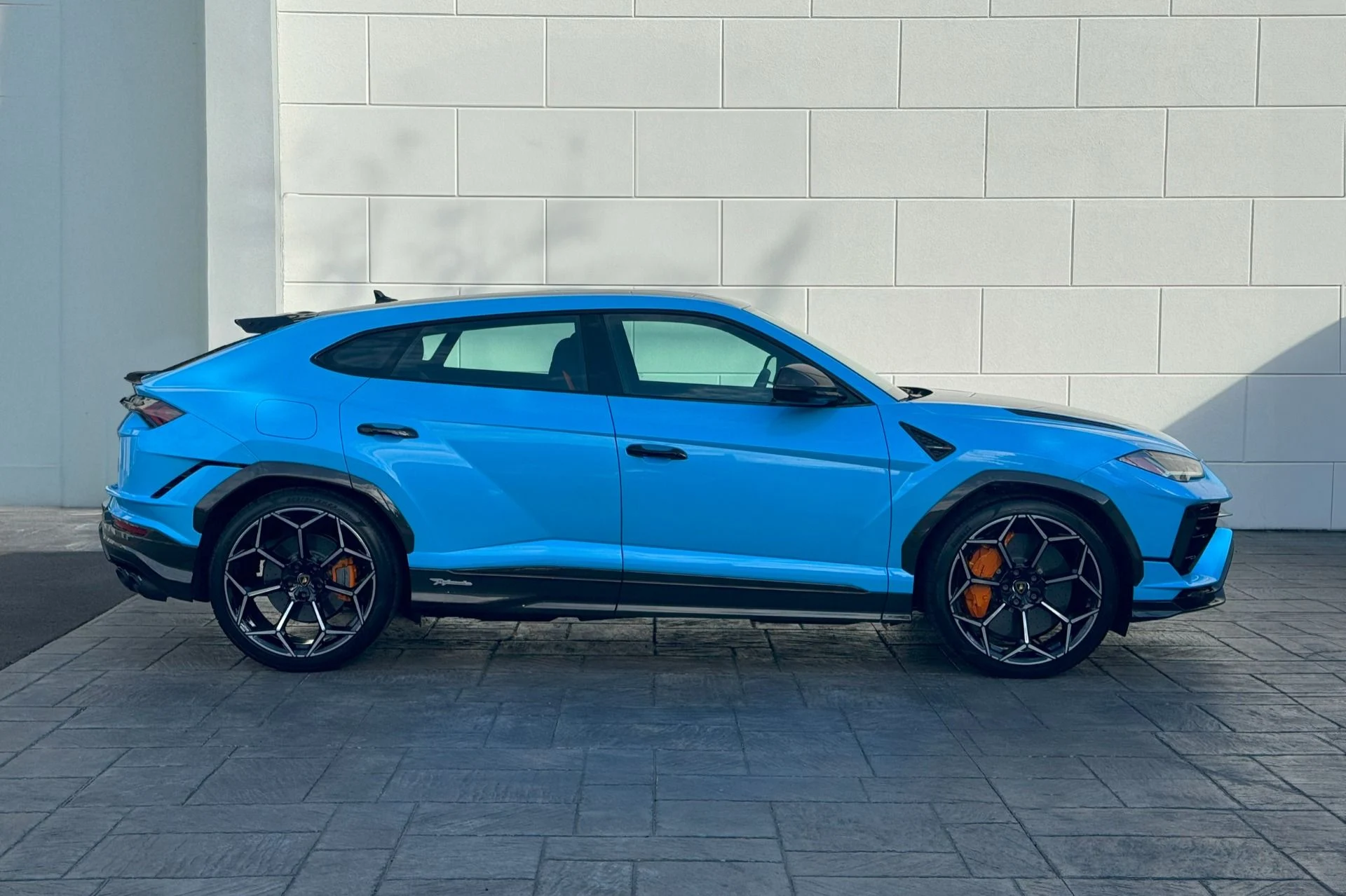 mph005_3688101252_Used_2024_Lamborghini_Urus_Performante_1741002929_94773fc1eb