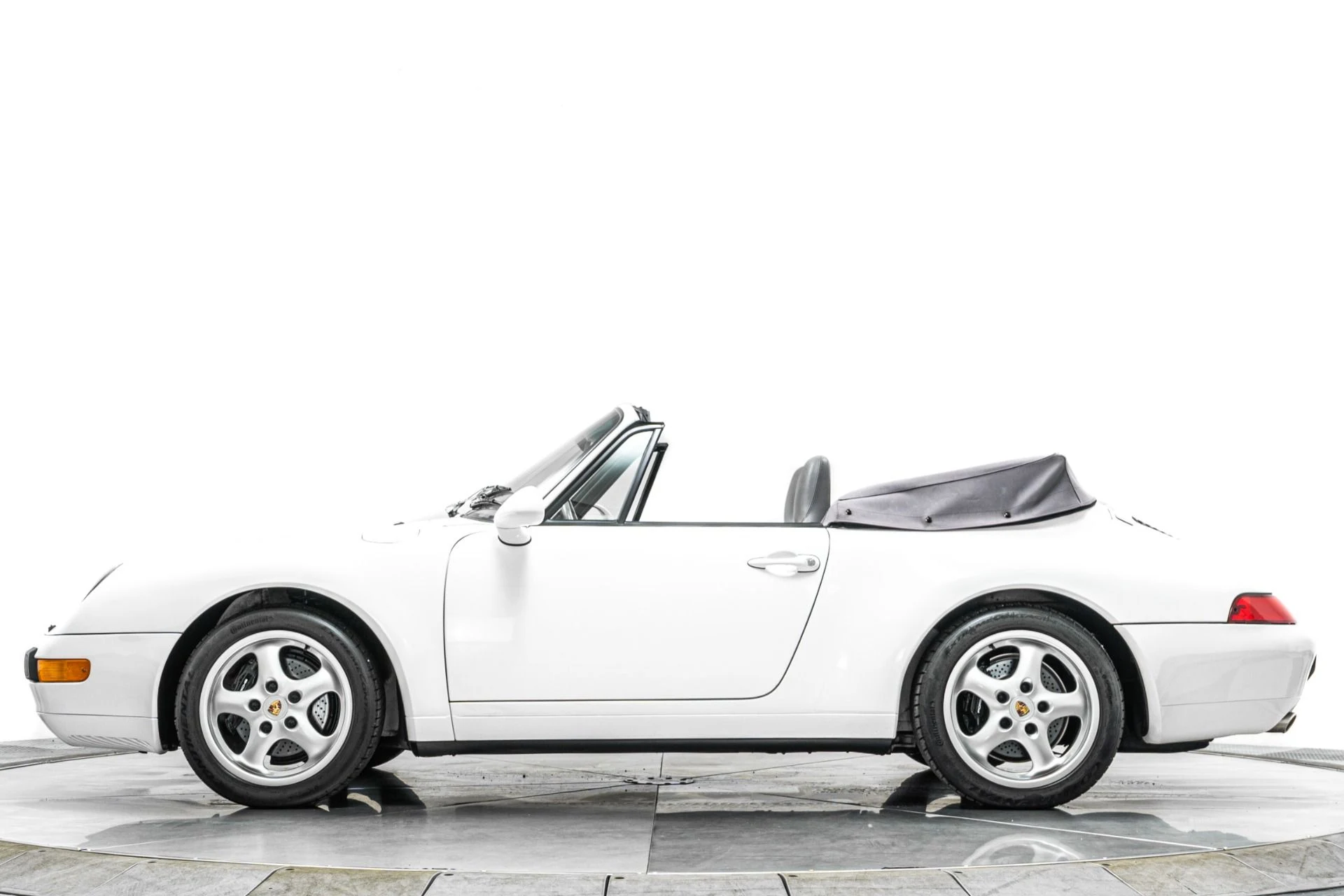 mph005_3688234116_Used_1995_Porsche_911_Carrera_1788212697_8777b46512