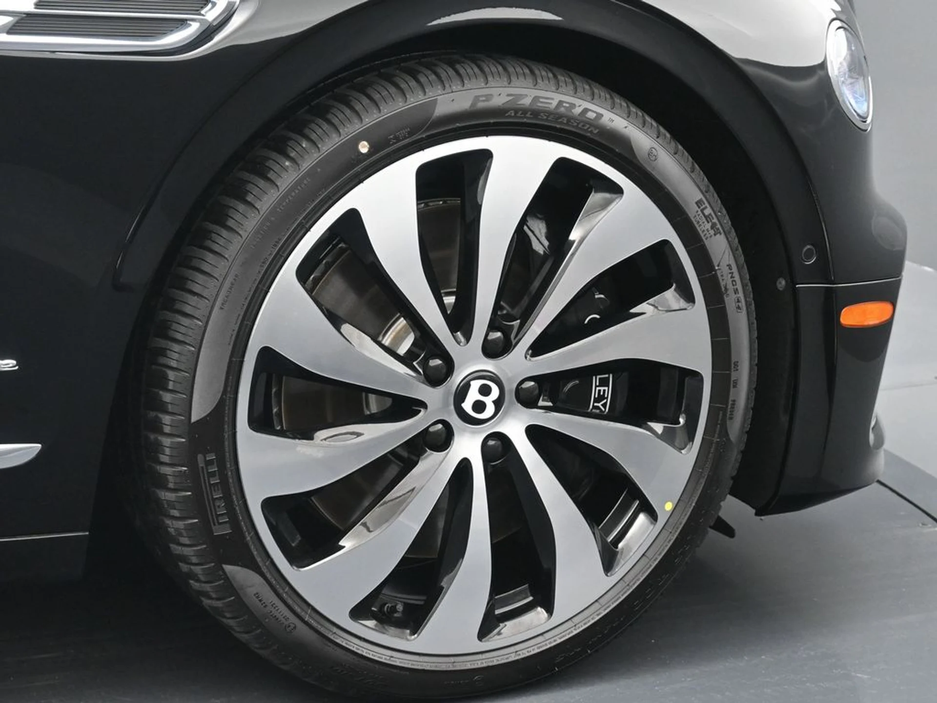 mph005_3690896313_23d90e9484efd2bcaed7869db234436ex_39fef1f32a