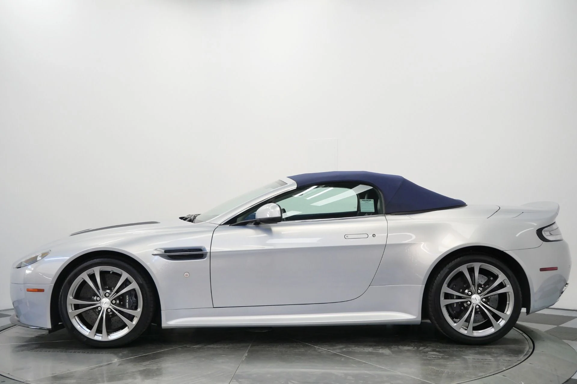 mph005_3695914730_Used_2017_Aston_Martin_Vantage_Roadster_7_Speed_Manual_Limited_1_of_100_for_the_USA_1765816519_9c3c14cbf4