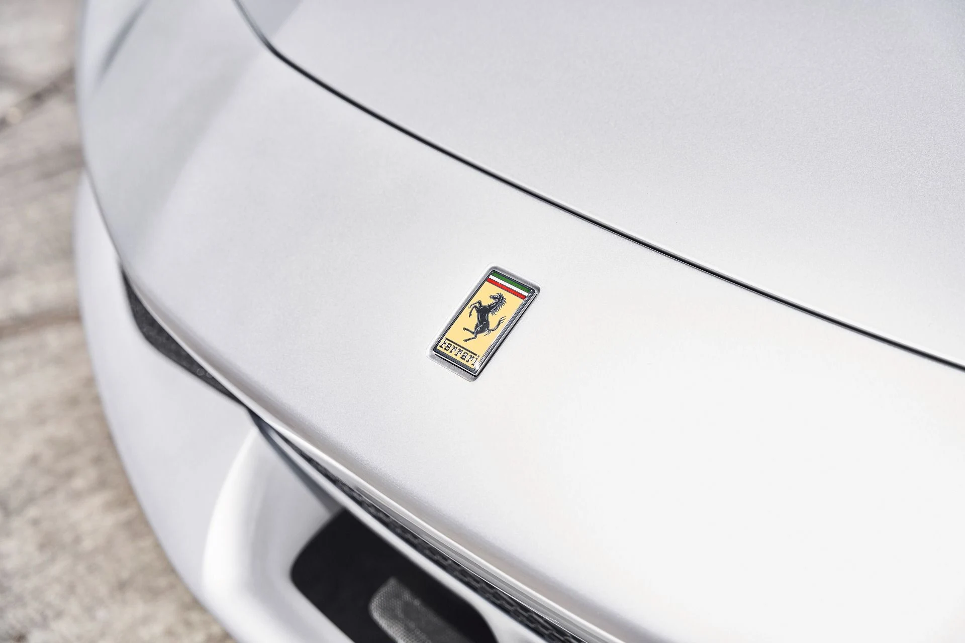 mph005_3704434765_Used_2022_Ferrari_296_GTB_Base_1776124594_e382827040