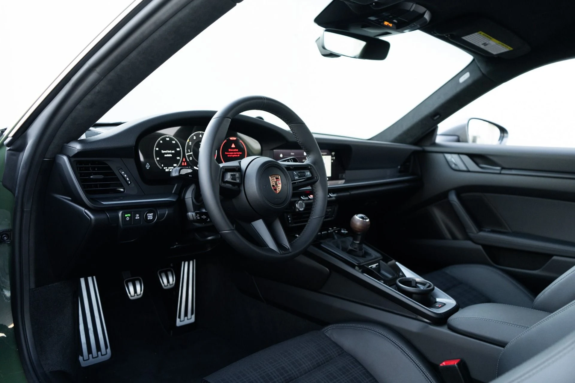mph005_3709870647_Used_2026_Porsche_911_Carrera_T_Carrera_T_1768421850_255b70d97a