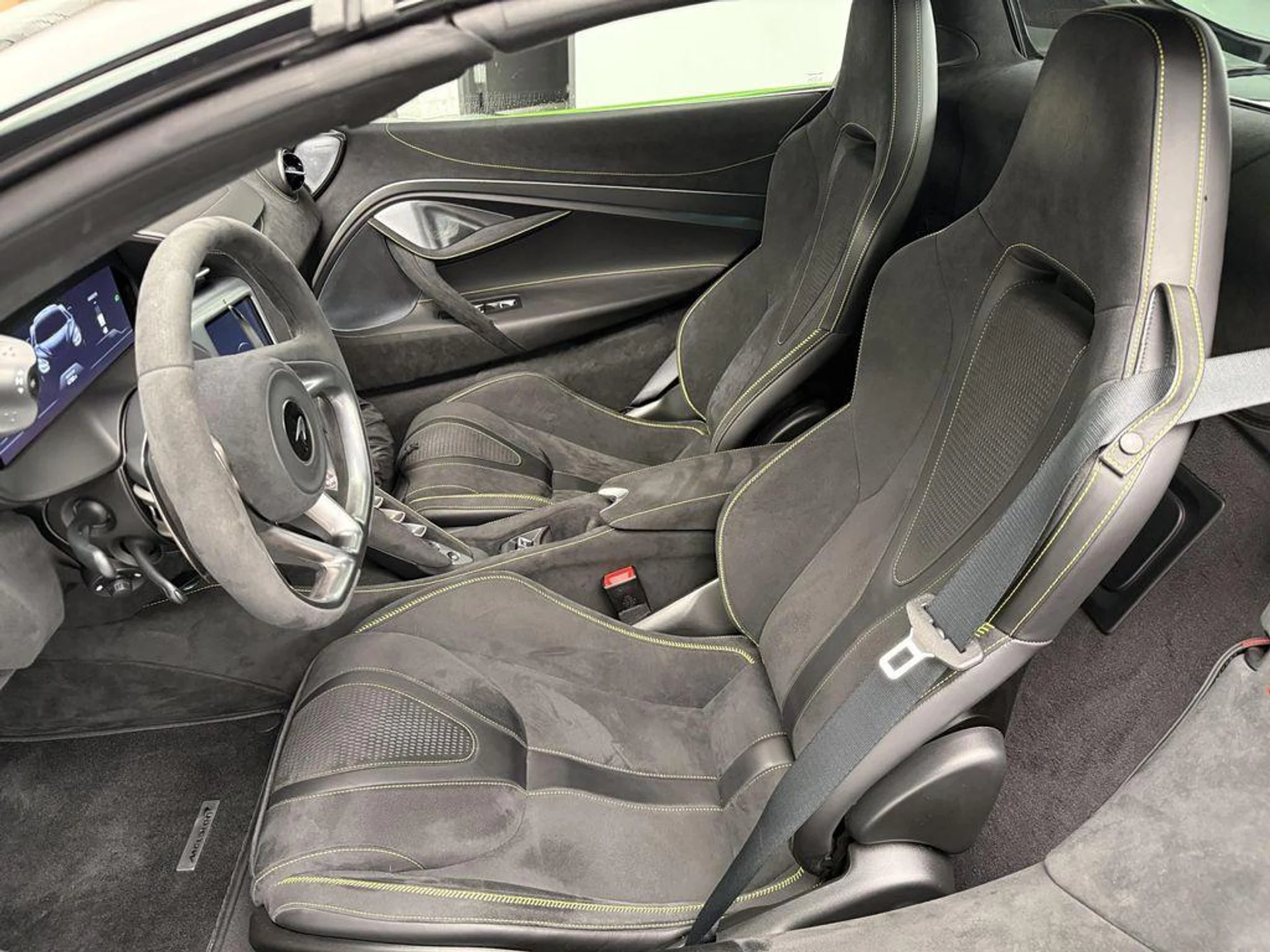 mph005_3711216237_O5r1_XG_Vx_Jp_M_Dwg_Tqqx24l_3i_Mr_M_5a4c505af4