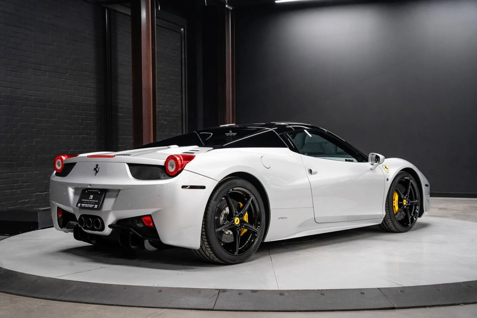 mph005_3716091026_ferrari_458_italia_2013_9cf935ce83
