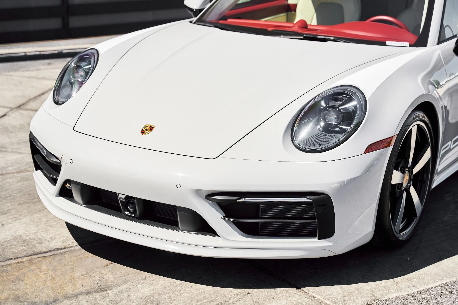 mph005_3716275103_Used_2021_Porsche_911_Targa_4_S_1774544008_494871ac30