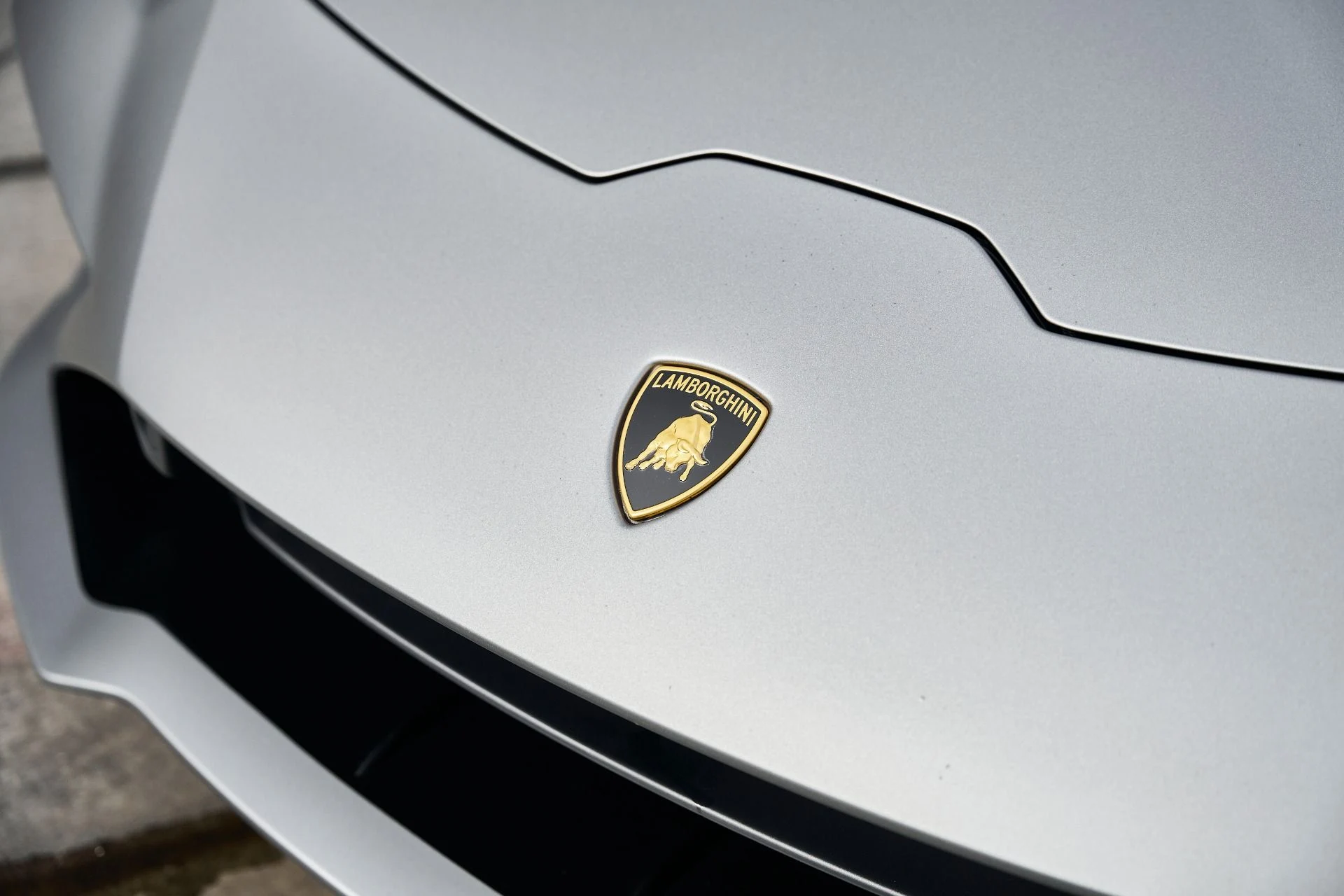 mph005_3718052311_Used_2023_Lamborghini_Huracan_EVO_Base_1769048993_1e27da8d20