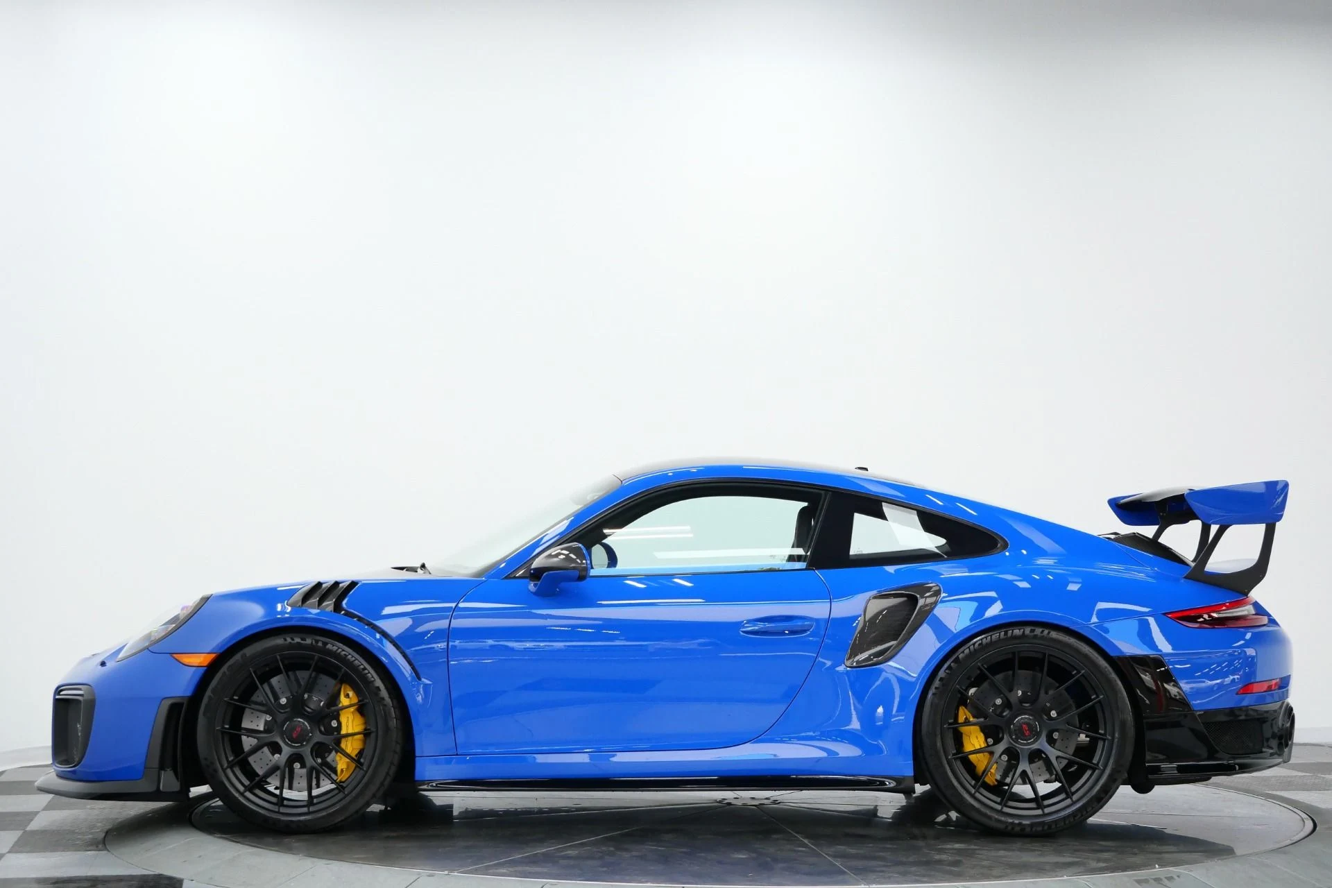 mph005_3722427502_Used_2019_Porsche_911_GT_2_RS_Paint_to_Sample_Weissach_package_CXX_Options_1787850185_20a283039b